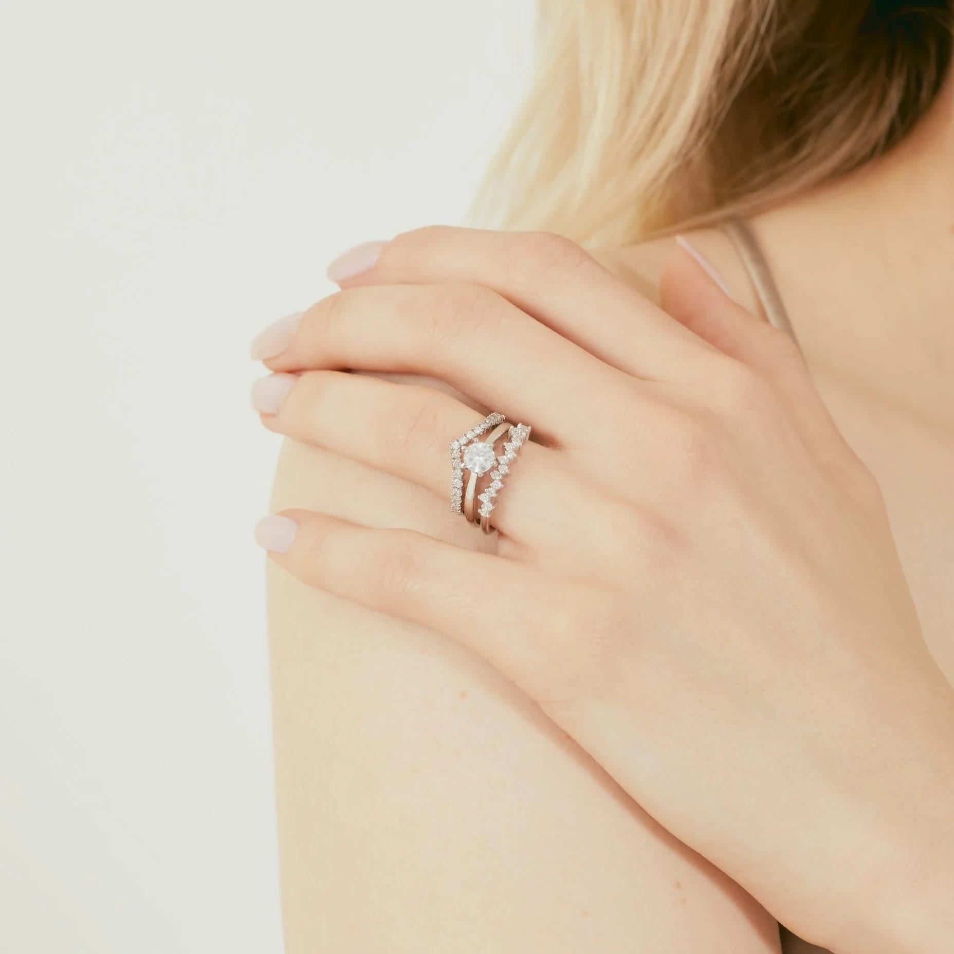 Anillo Seis uñas engagement ring - imagen 3