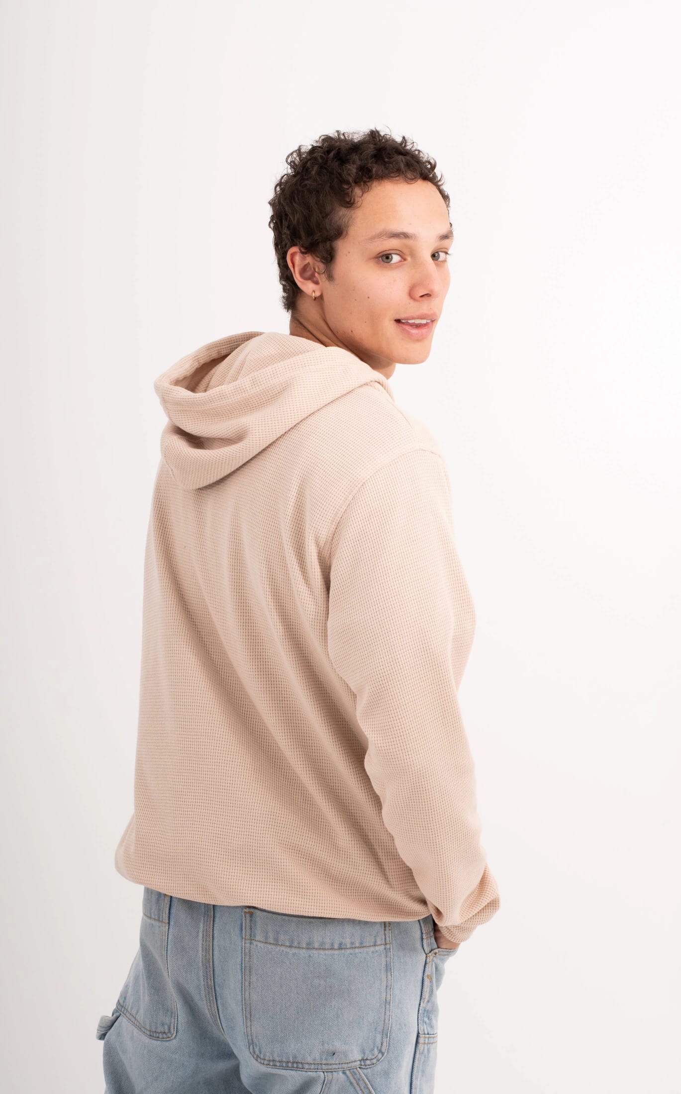 HOODIE BEIGE UNISEX- BÁSICO - imagen 5