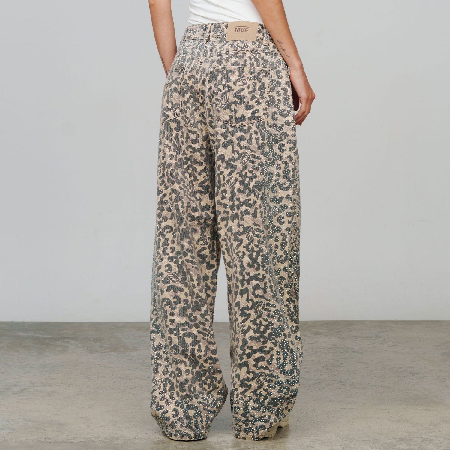 Leopard Wide Leg Jeans - Camel - imagen 2
