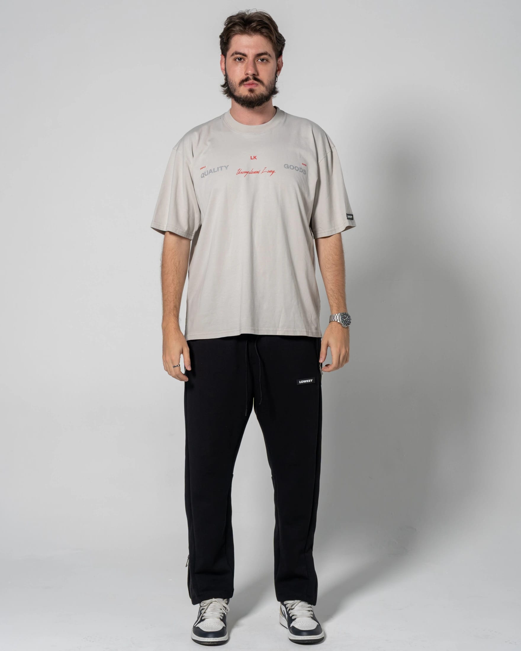 CAMISETA GRIS QG - GOODS - imagen 2