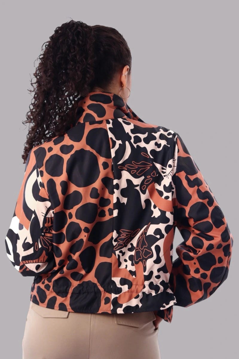 Chaqueta corta estampada Ojo Salvaje - imagen 16