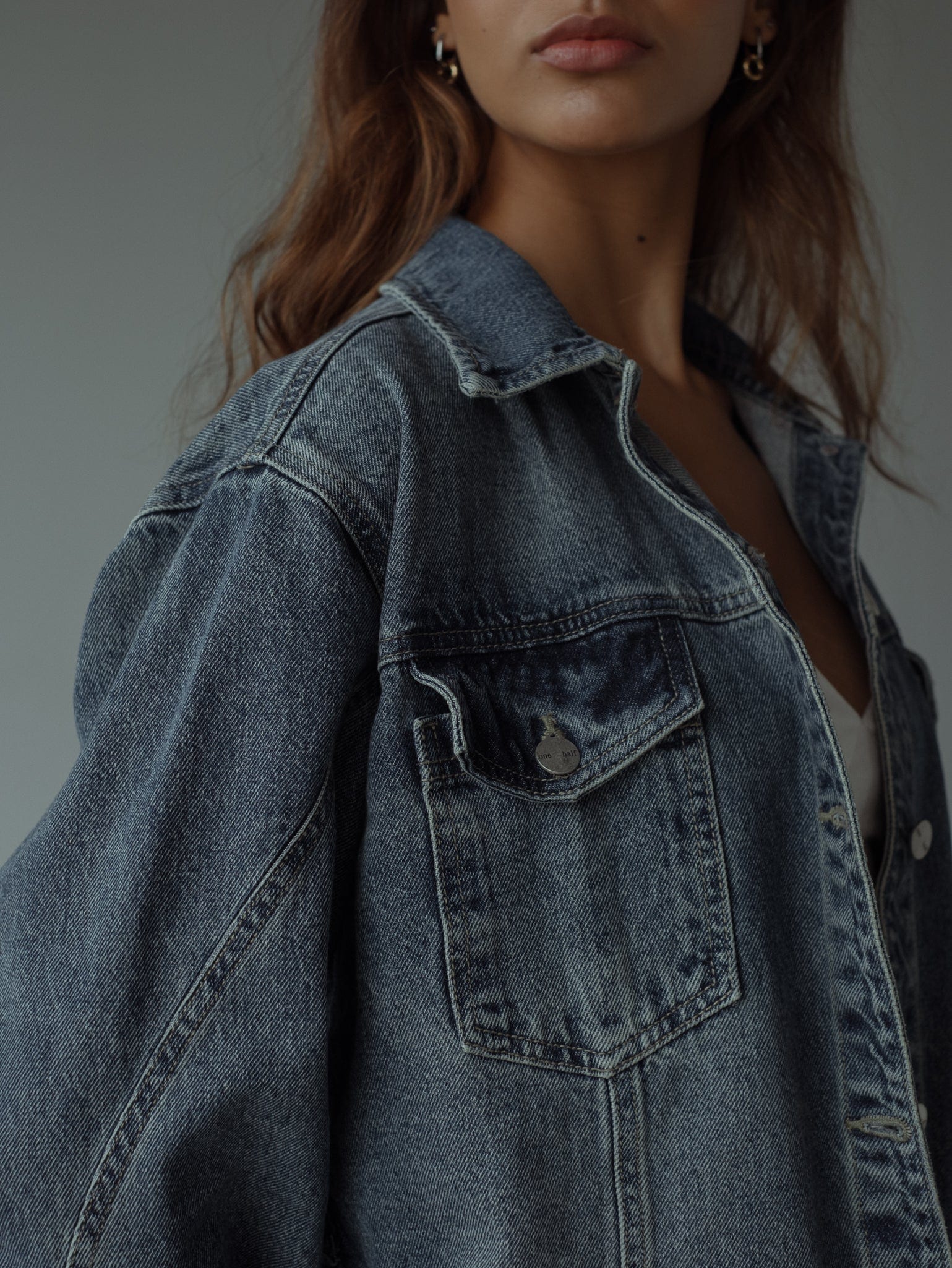 OVERLAY DENIM JACKET - CLASSIC BLUE - imagen 13