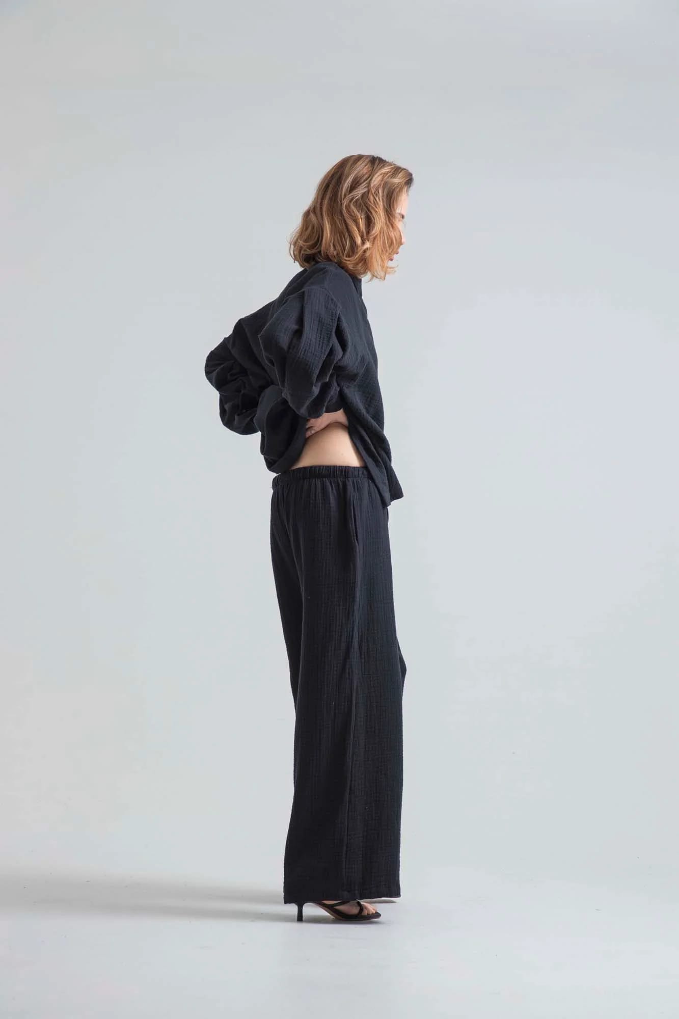 PEGASUS BLACK PANTS - imagen 21