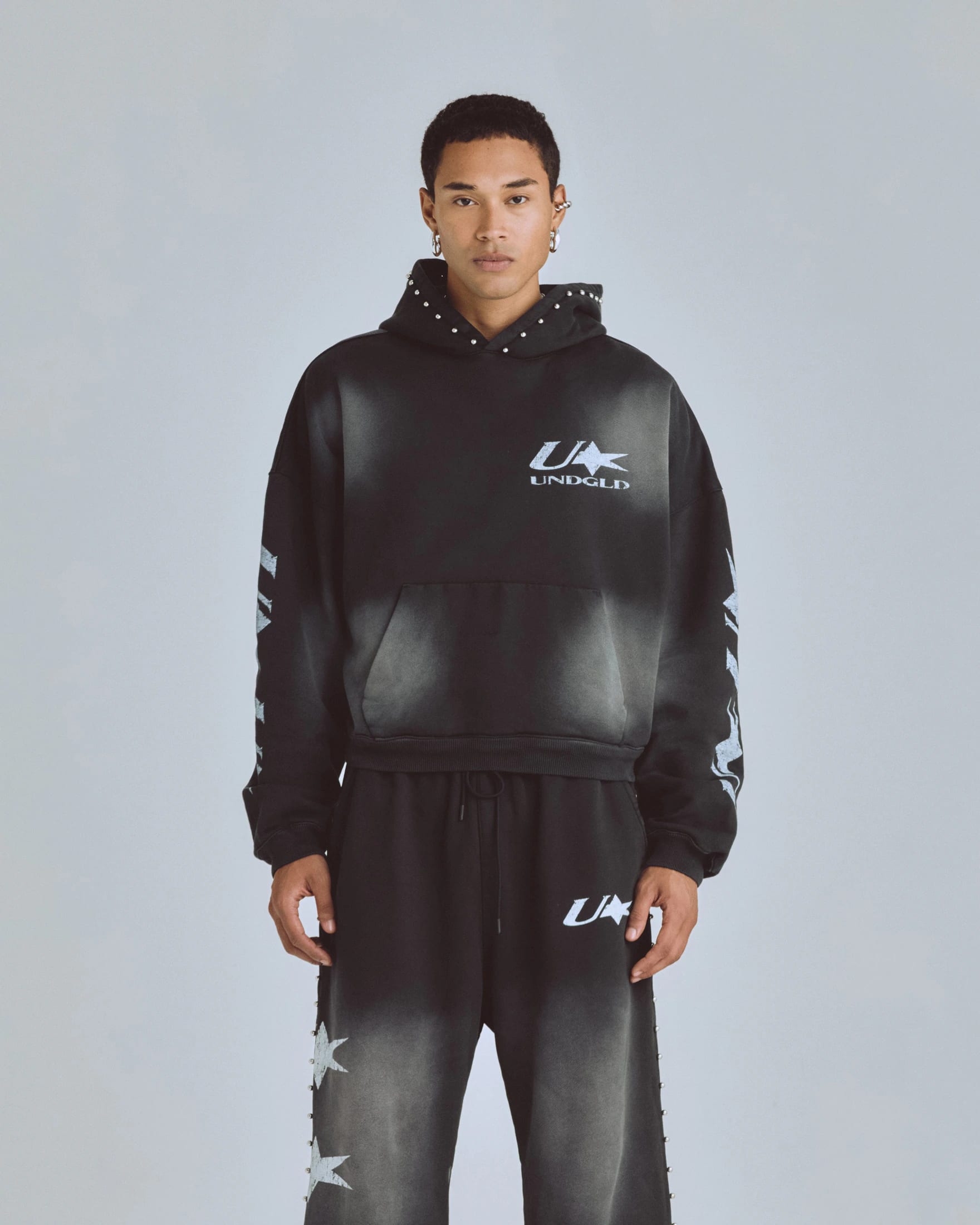 Agnus Dei U Star Boxy Fit Hoodie Smokey Black - imagen 2