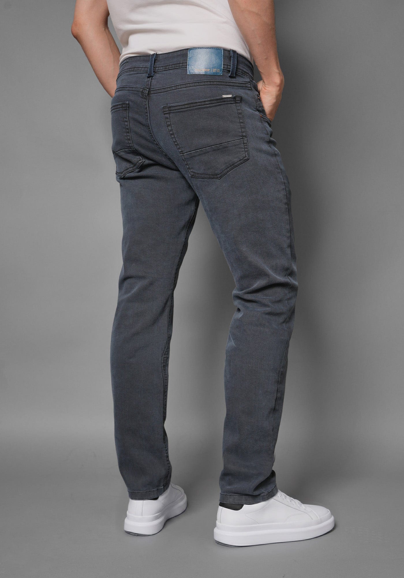 Jean para Hombre en Color Gris Menta Thunder - imagen 3