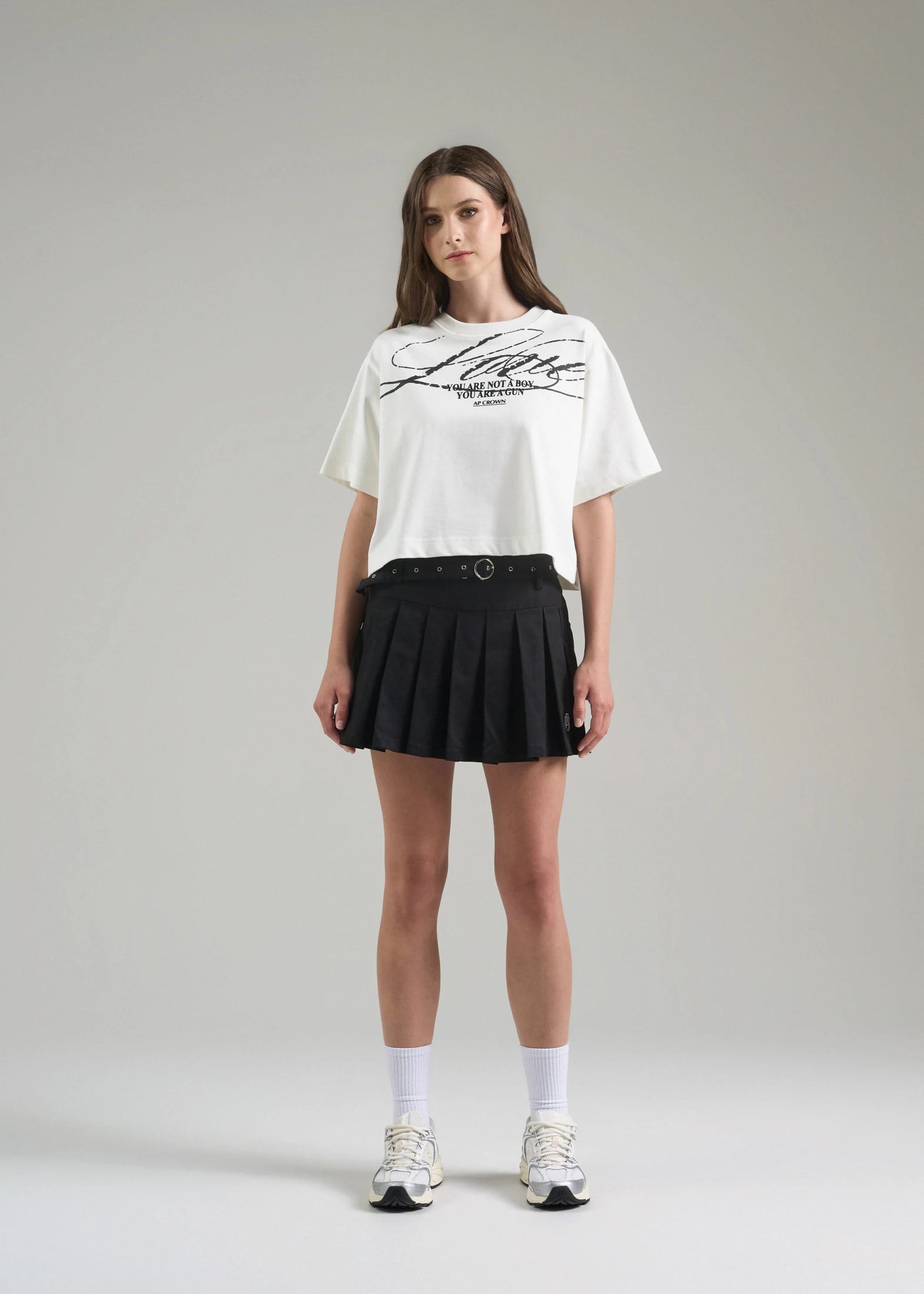 WHITE FLOWER CROP TOP - imagen 6