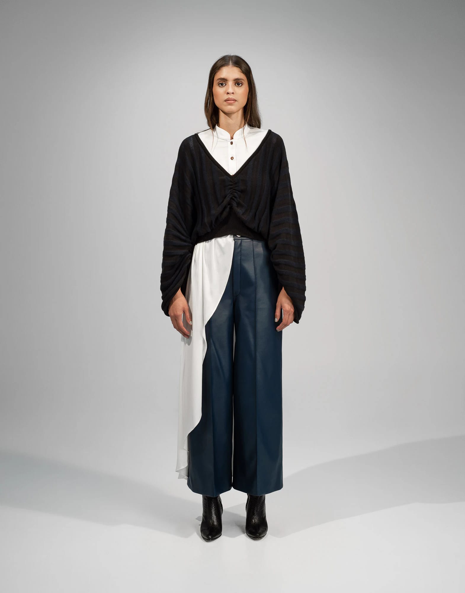 TWO TONE KNITTED RIBBED SWEATER - imagen 2