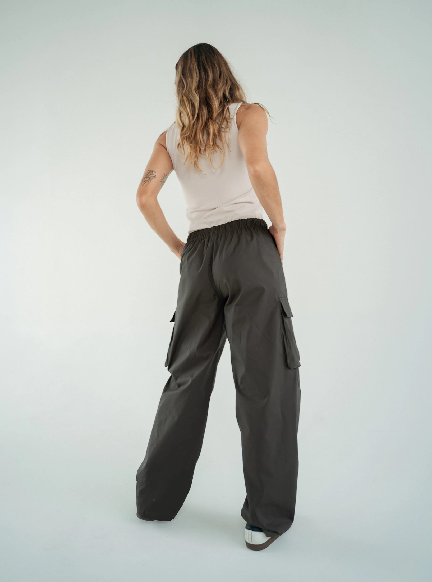 Pantalon Wide Cargo Militar - imagen 2