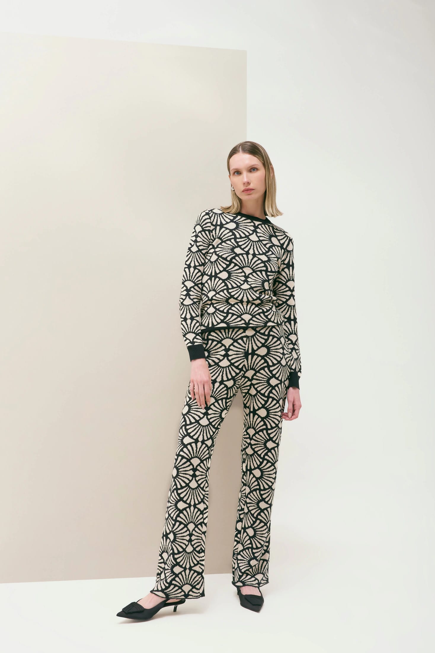 Pantalón Venus Negro-Beige - imagen 2