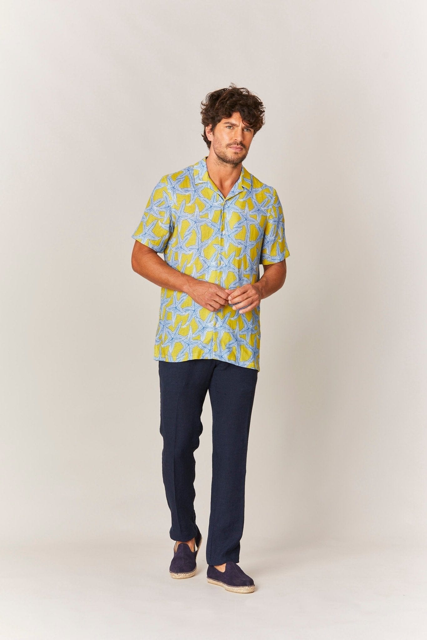Men's linen shirt yellow intaglio - imagen 2