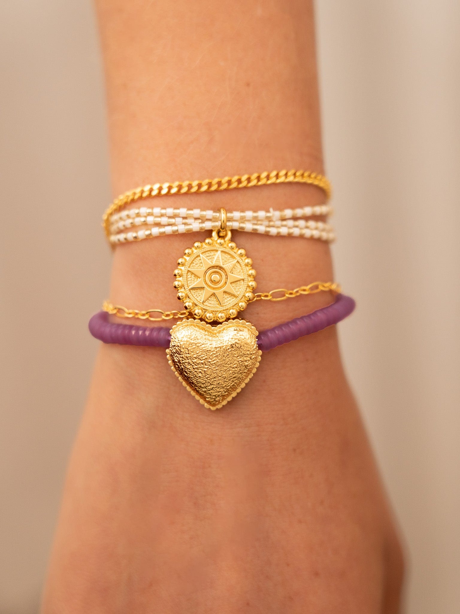 Set X4 Pulseras Sol Puntos + Aretes - imagen 1