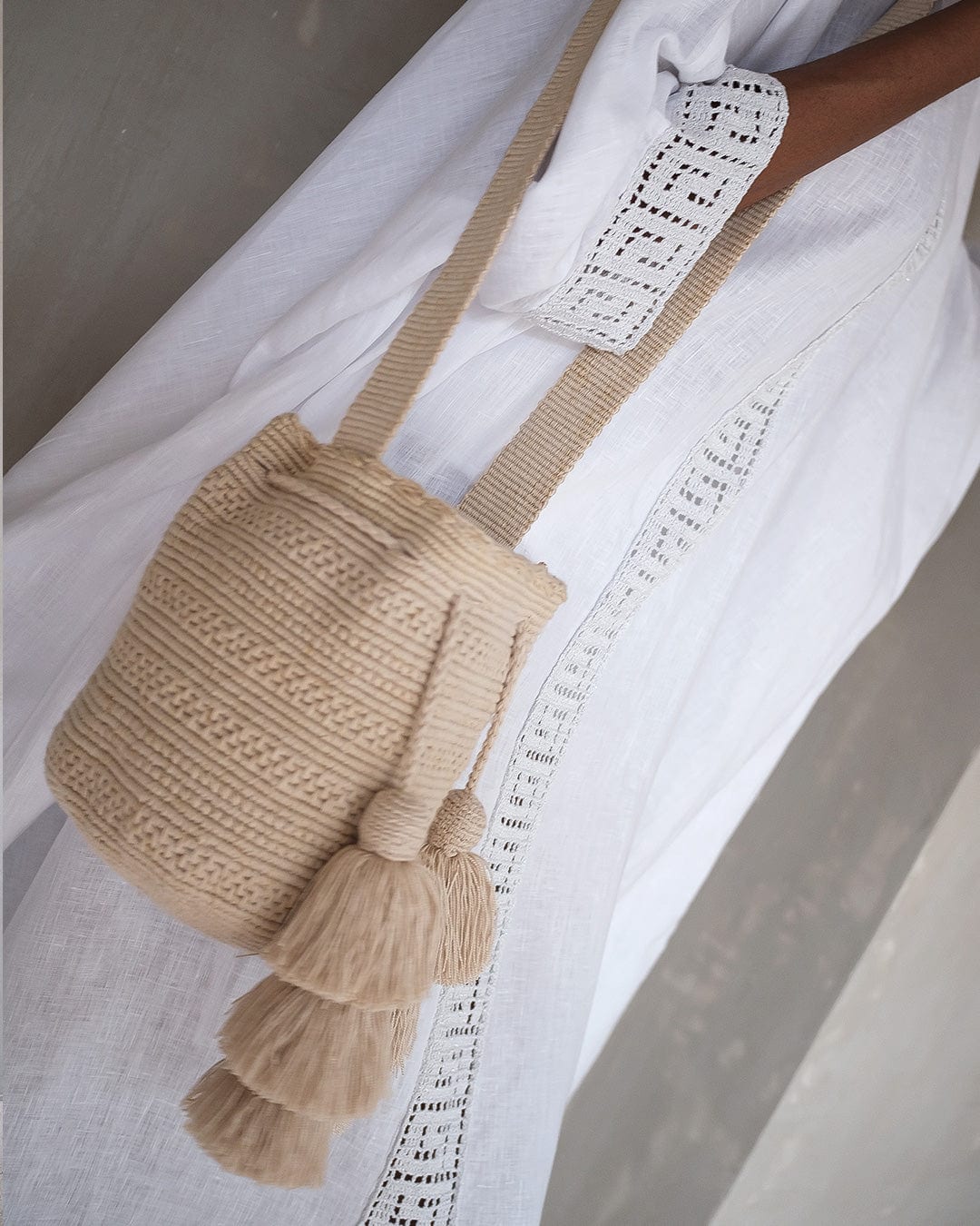 Medium Mochila  Wayuu Basic Sand - imagen 4
