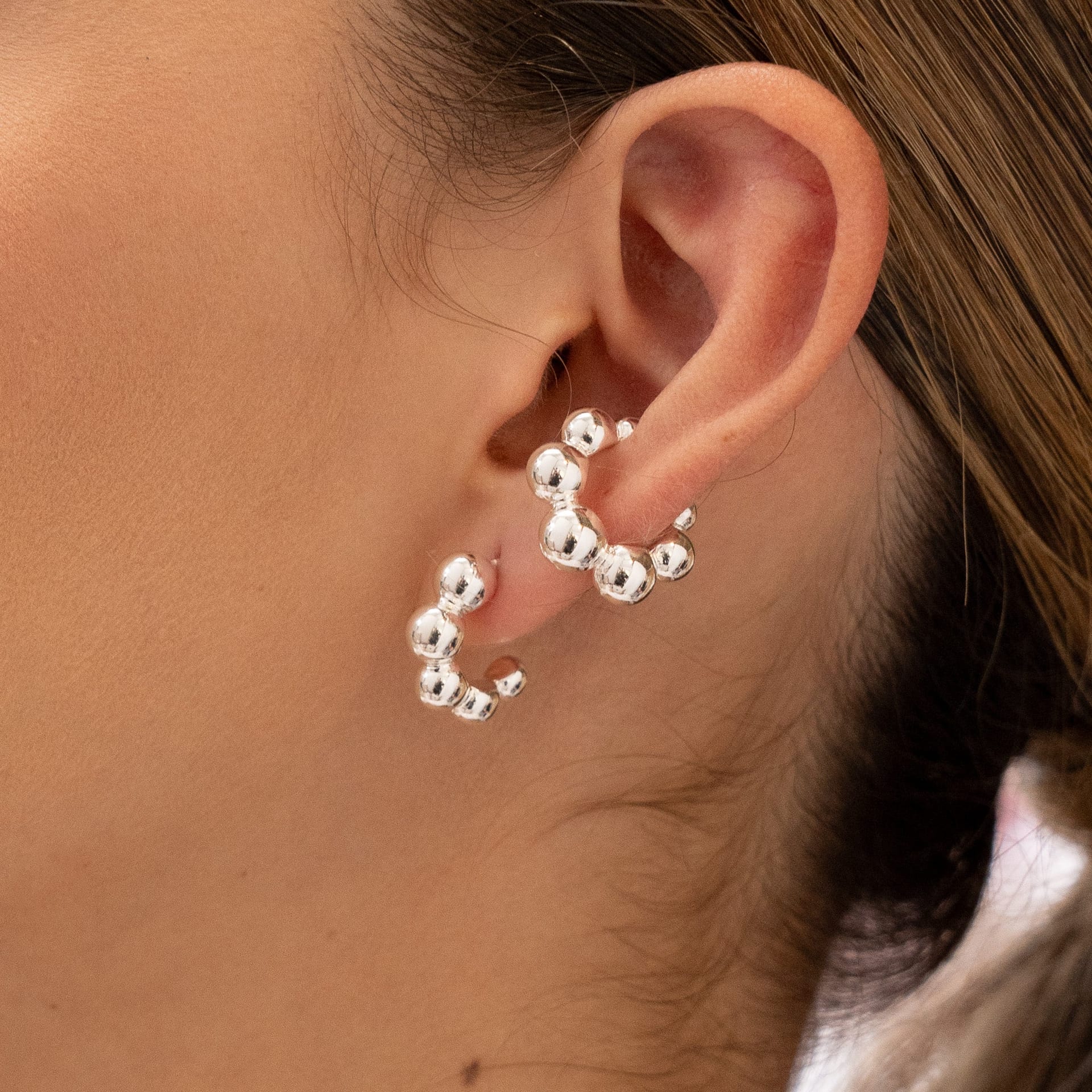 Set De 1 Par de Candongas Y 1 Earcuff - imagen 2
