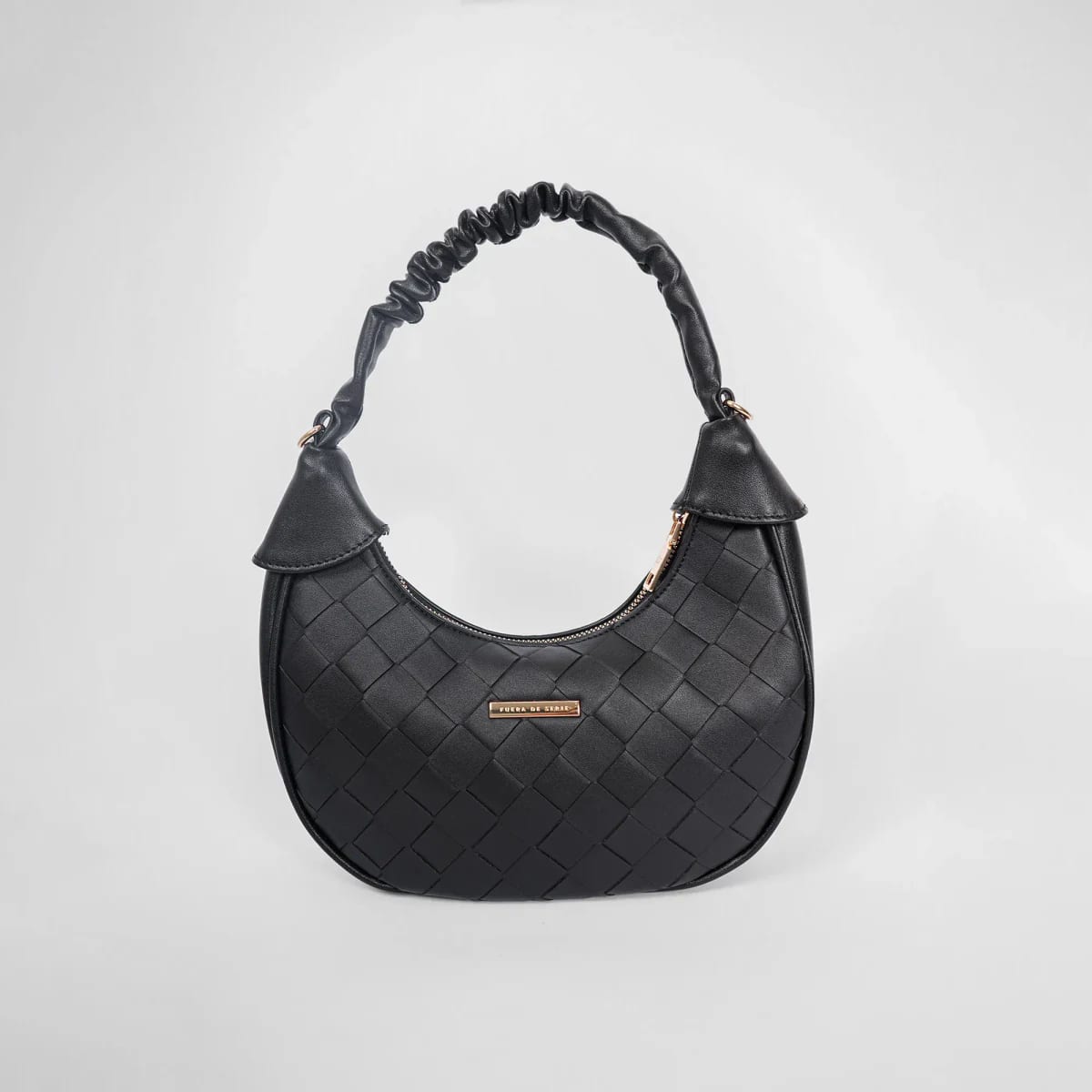 Bolso de hombro con textura - imagen 7