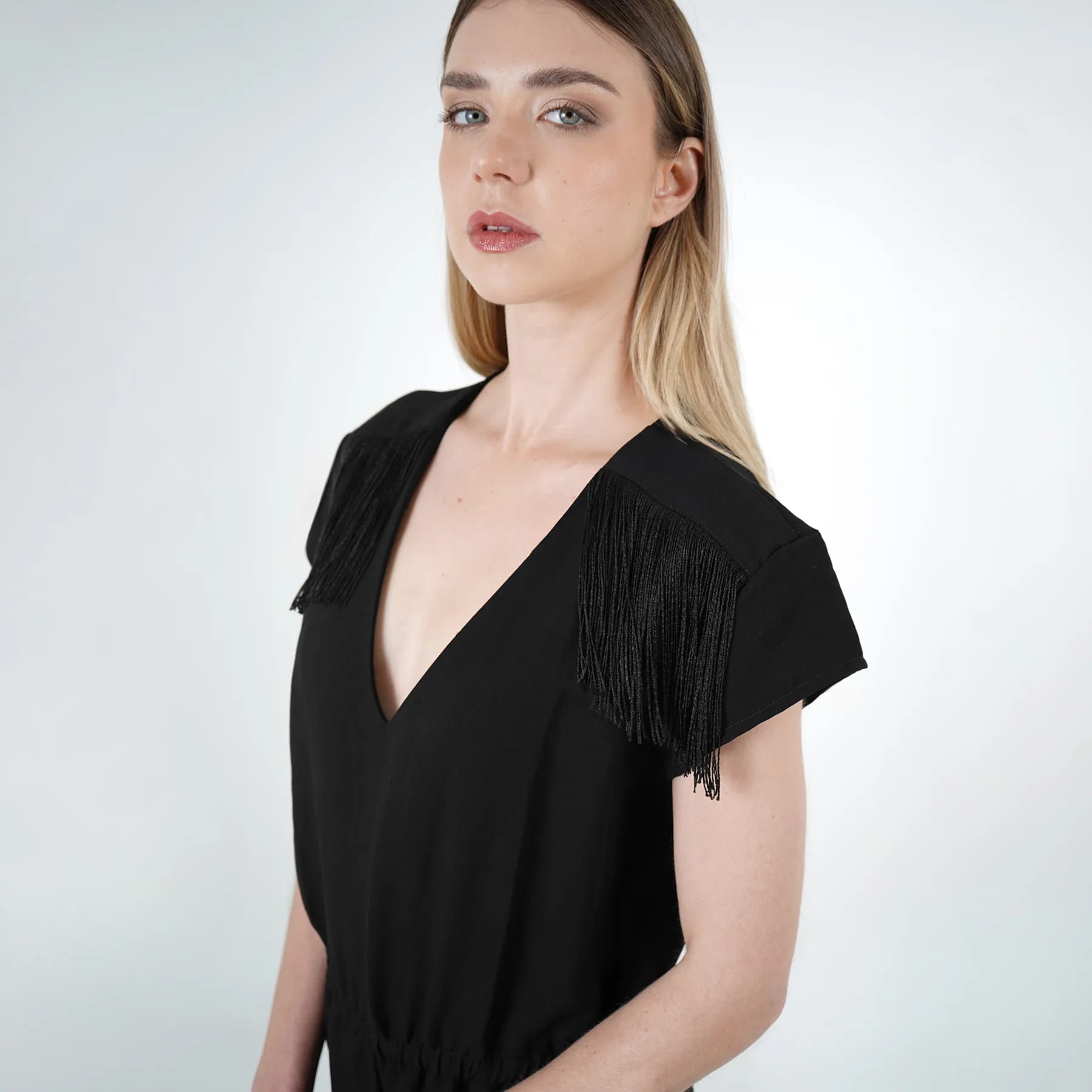 Vestido Cuello V Manga Corta - imagen 2