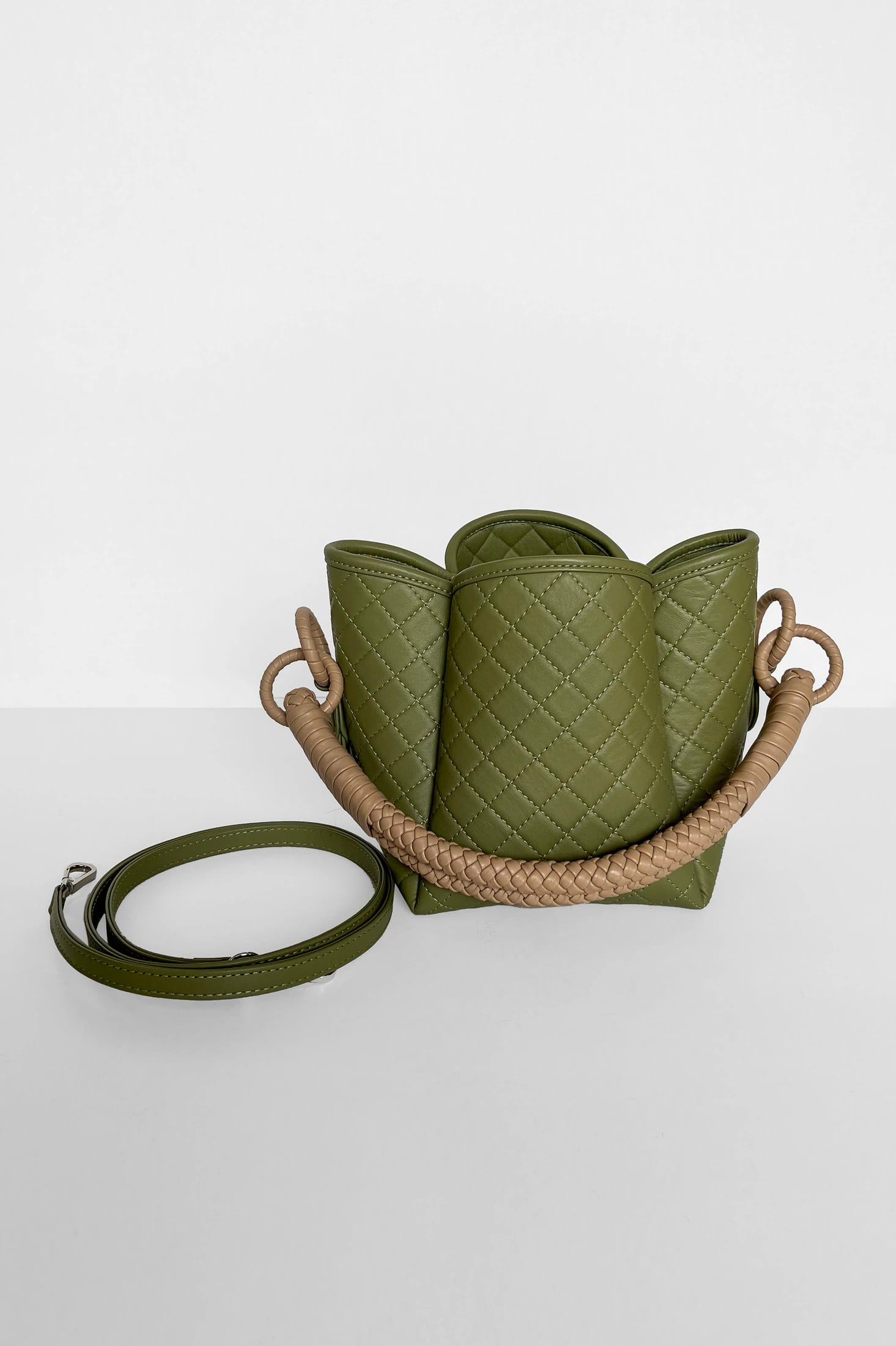 Tulip Mini Bucket Bag, Aloe & Cappuccino - imagen 4