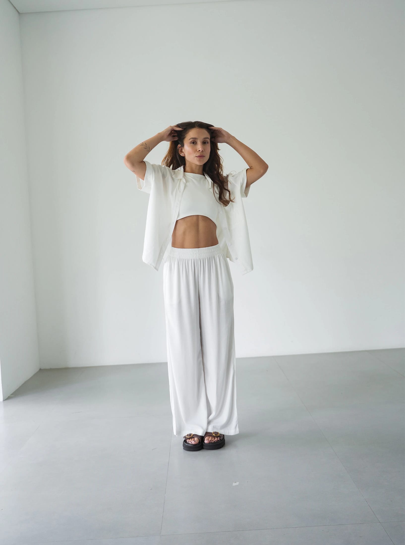 Set Breezy Creamy Palazzo - imagen 4