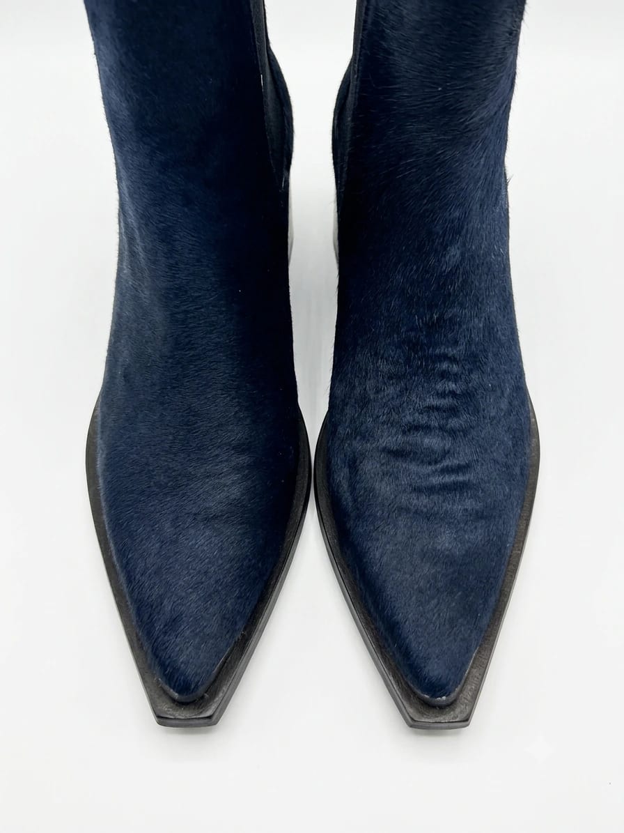 BOOT STUDY 05 - imagen 8