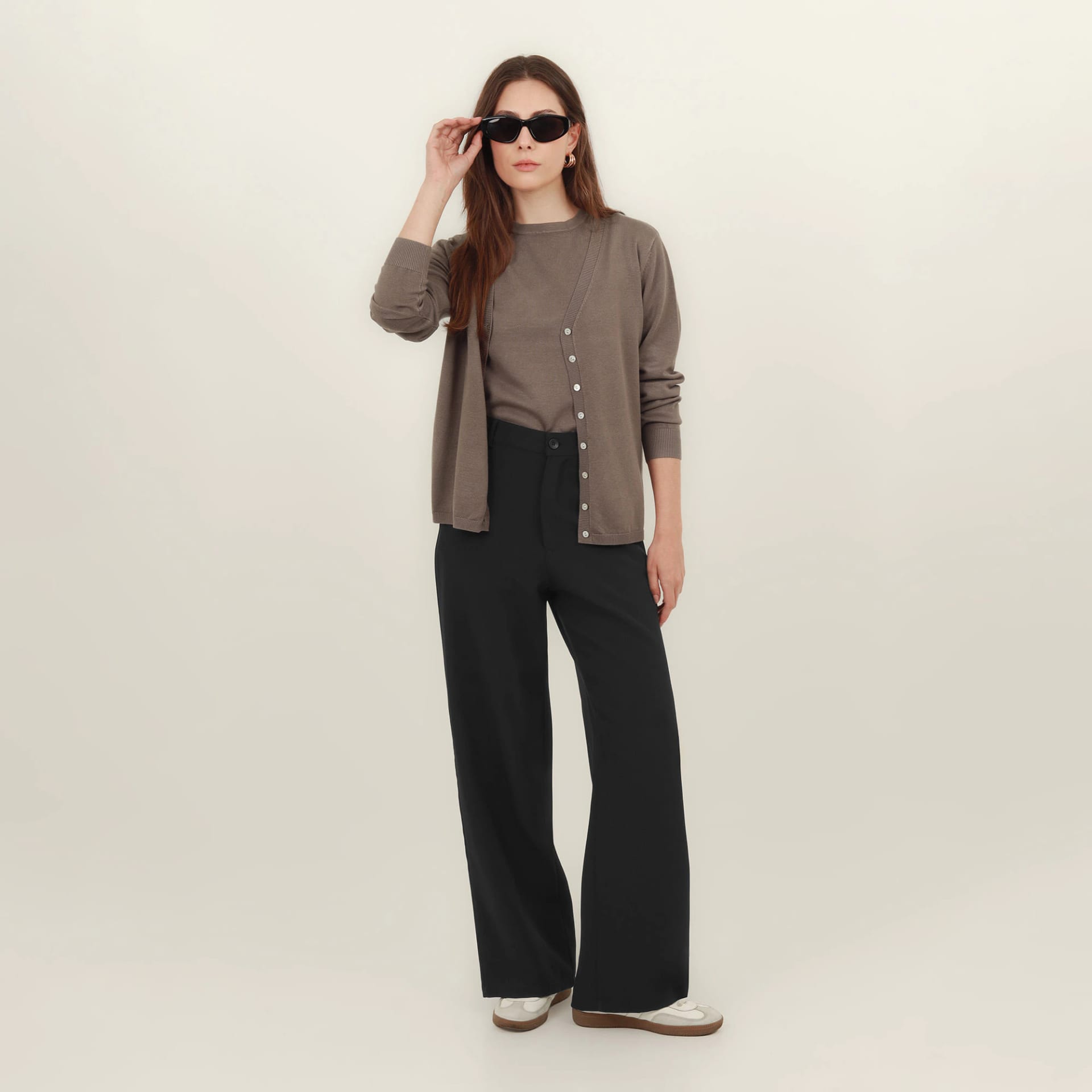 Pantalón rectobásico con pinzas - imagen 7