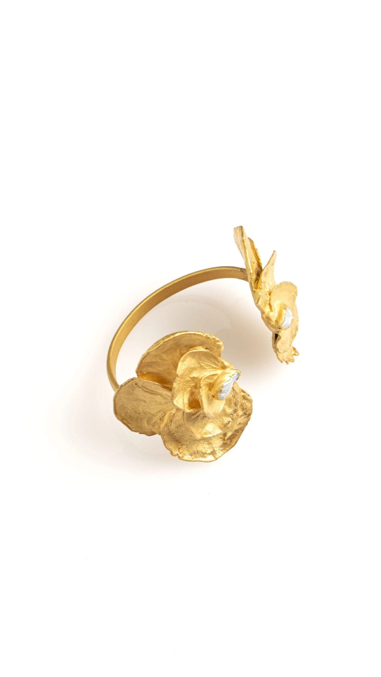 PULSERA HORTENSIAS DECONSTRUIDAS CON PERLA - imagen 1