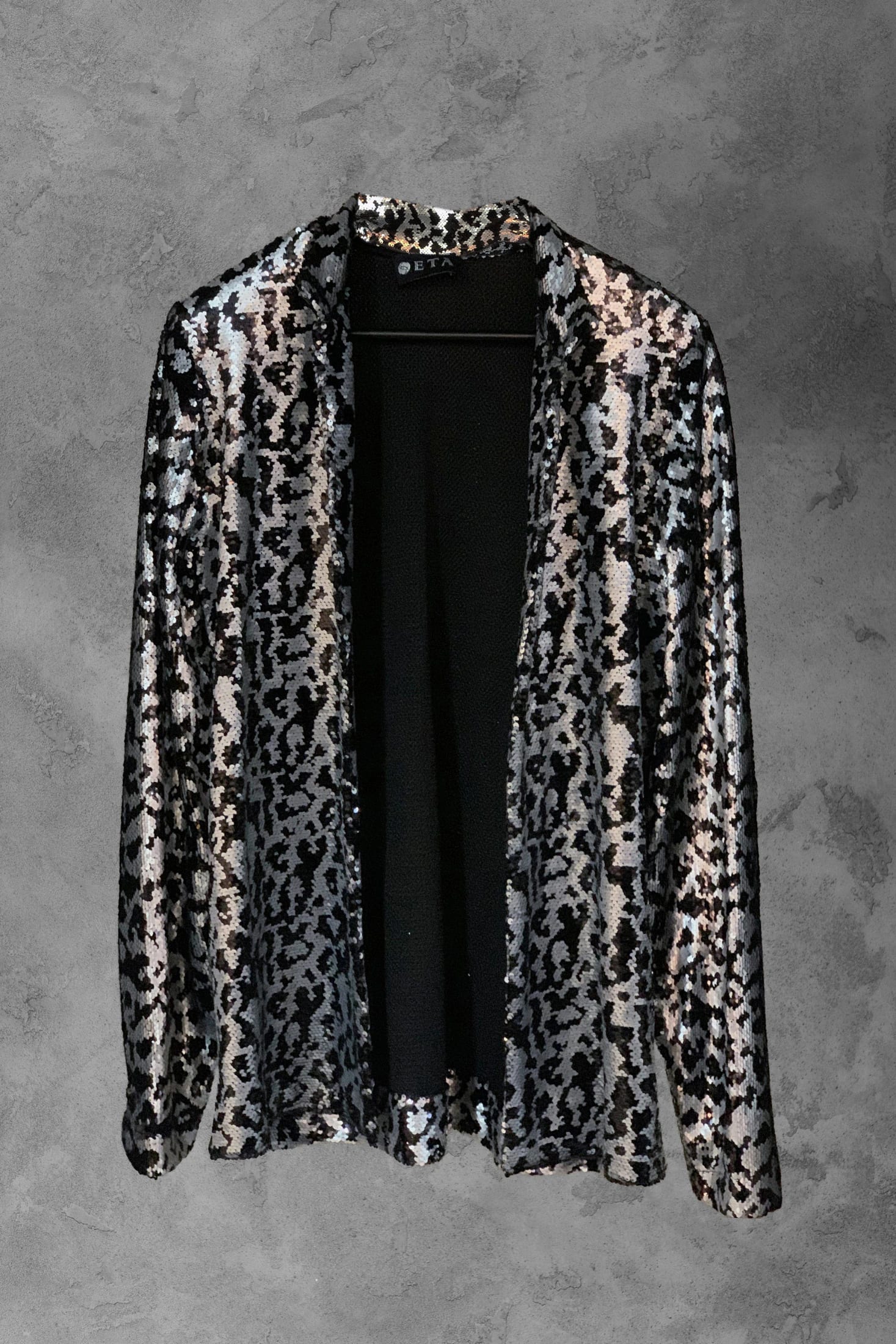 SILVER OVERSIZED LEOPARD JACKET - imagen 1