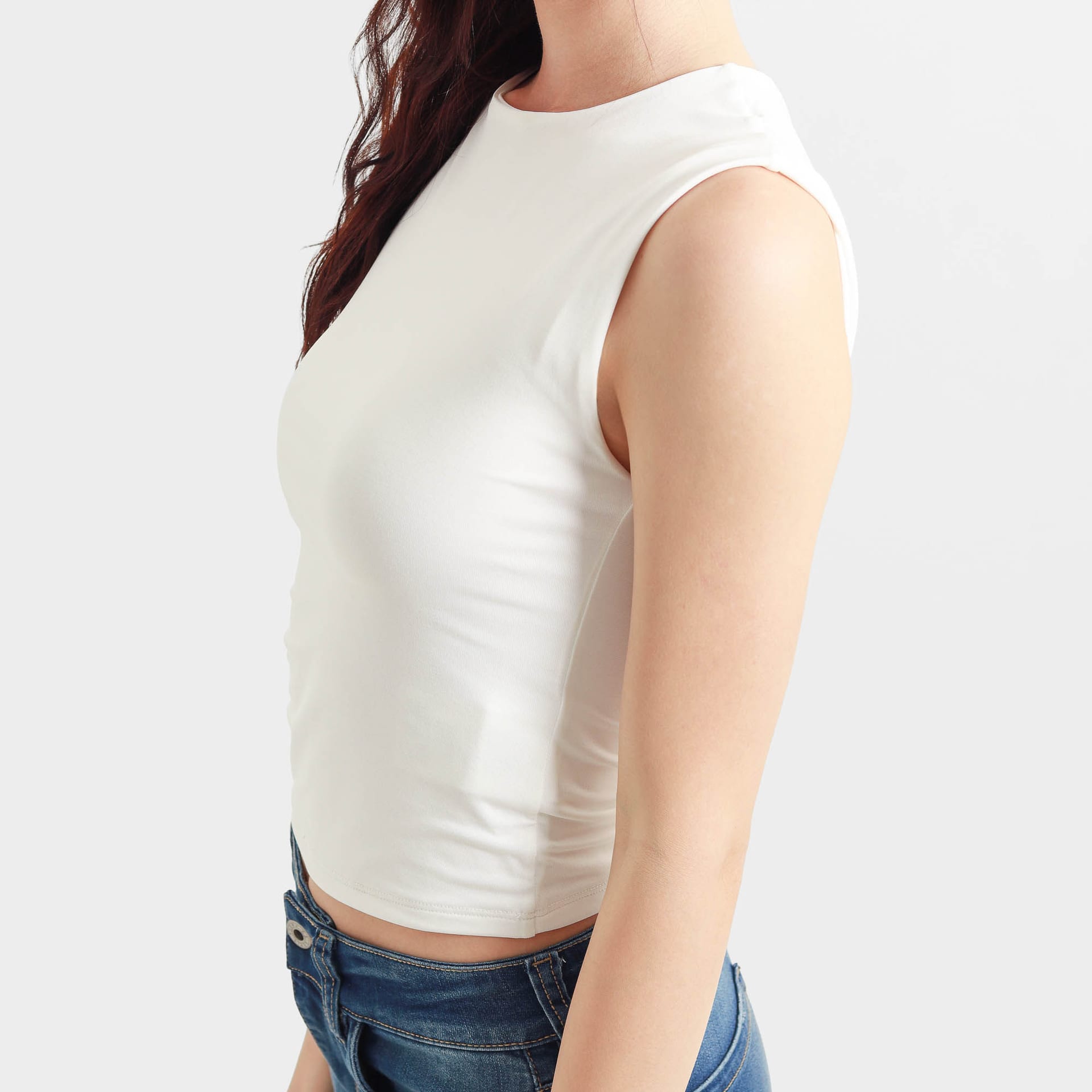 Camiseta crop básica cuello redondo manga sisa - imagen 6