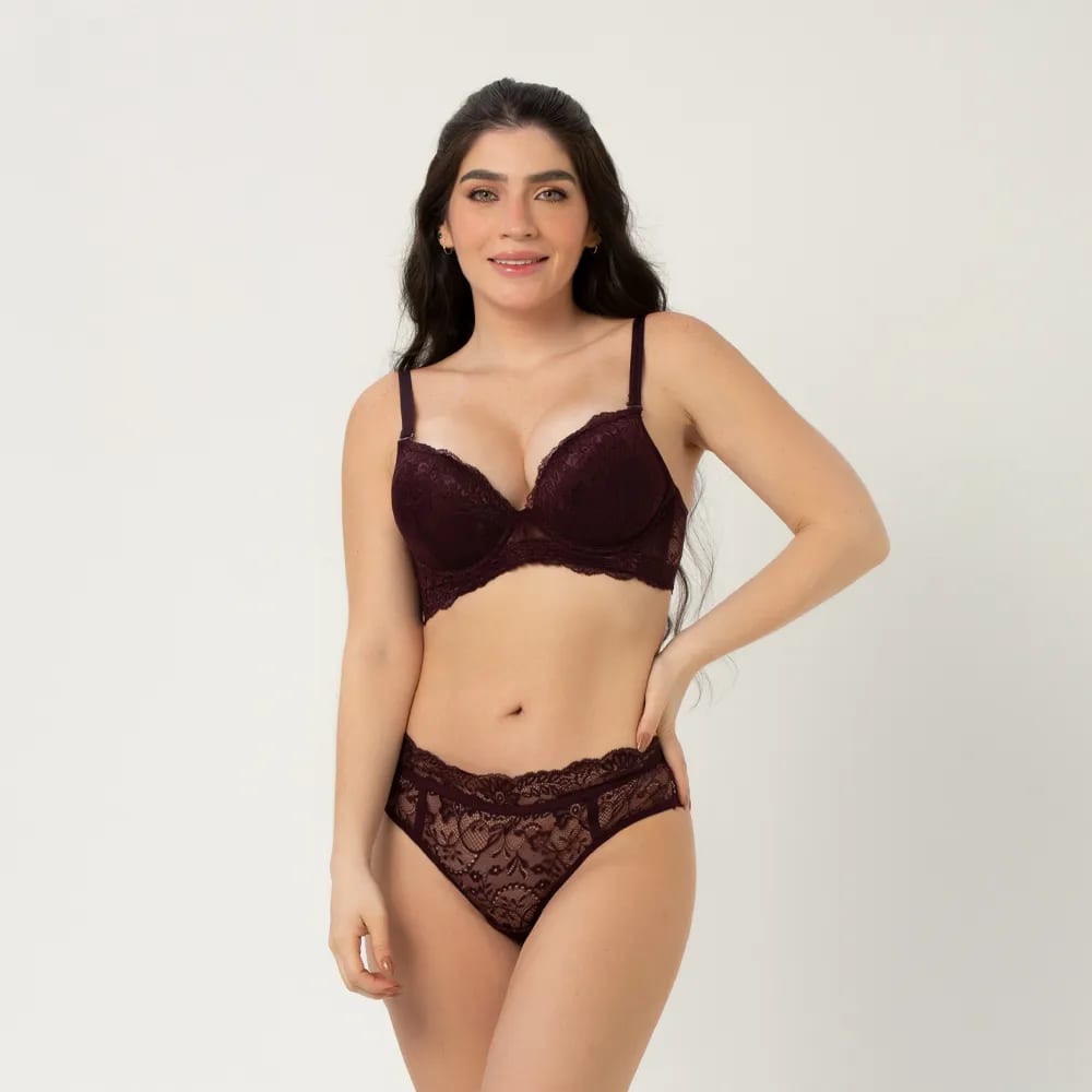 Panti en encaje - imagen 11