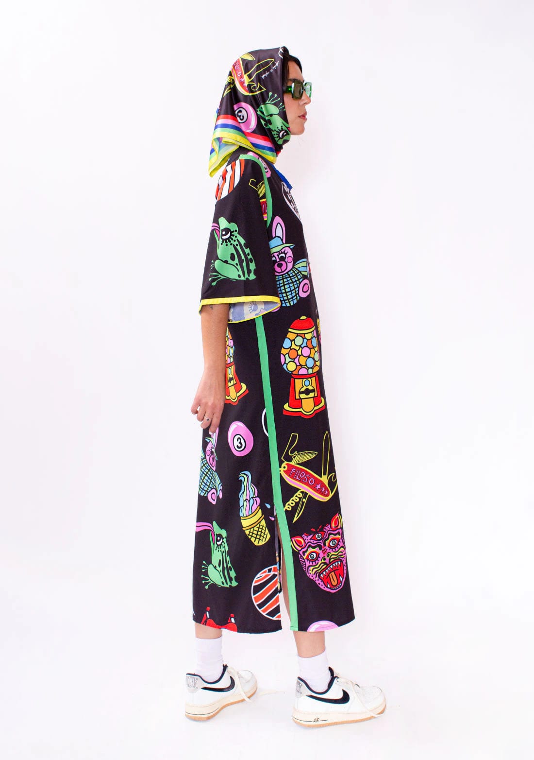 Vestido Loose Negro /  Ilustración Encantados Tesoros - imagen 1