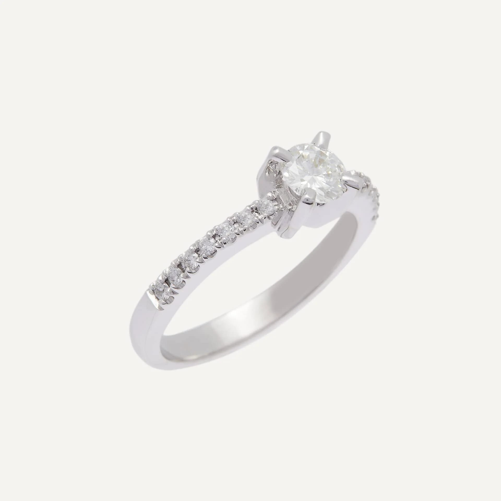 Princess engagement ring - imagen 3