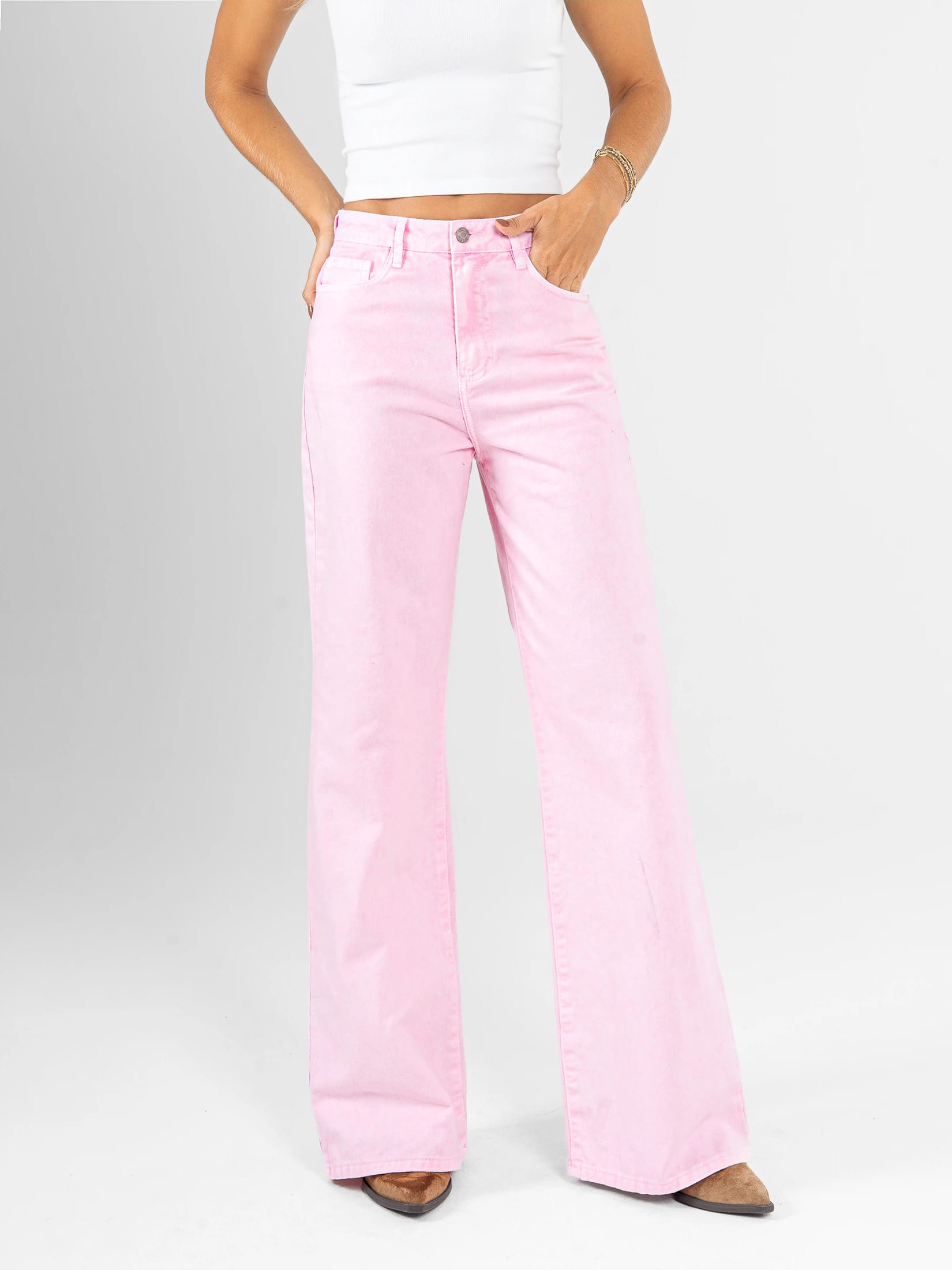 Ref: 0620541 Pantalón mom flare, rígido, tiro alto, tono rosa - imagen 1
