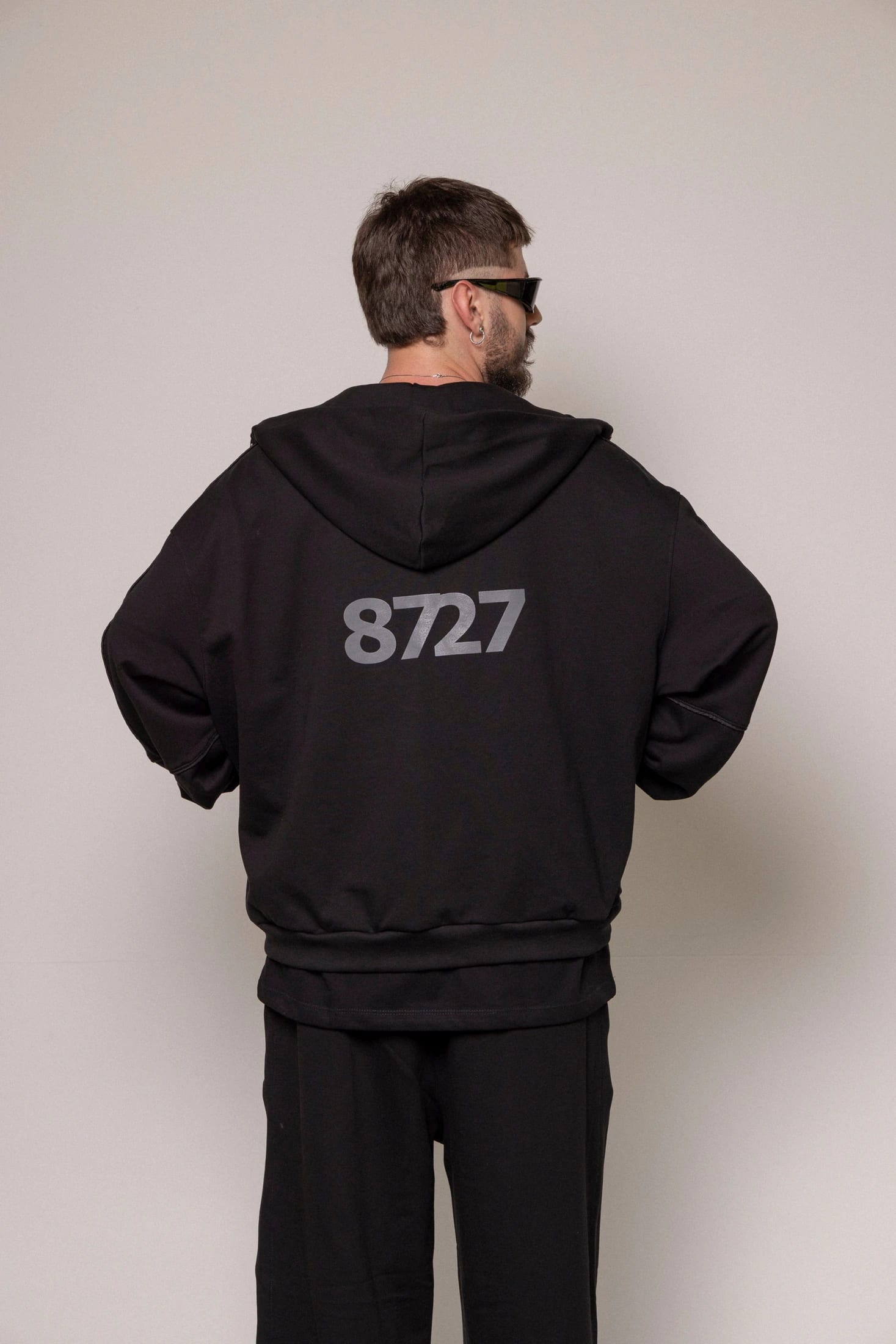 Hoodie 87/27 Sgo-Negro - imagen 1