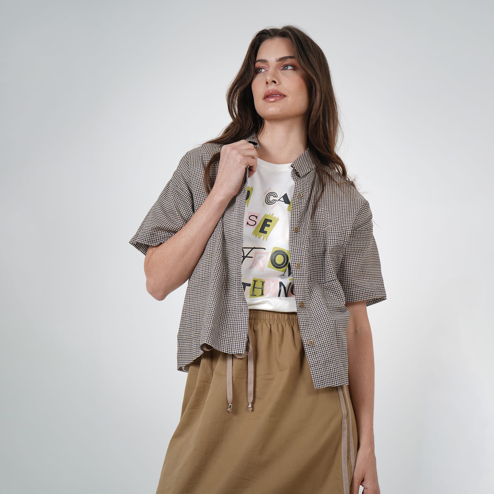 Camiseta cuello redondo manga corta con estampado You Can Rise - imagen 4