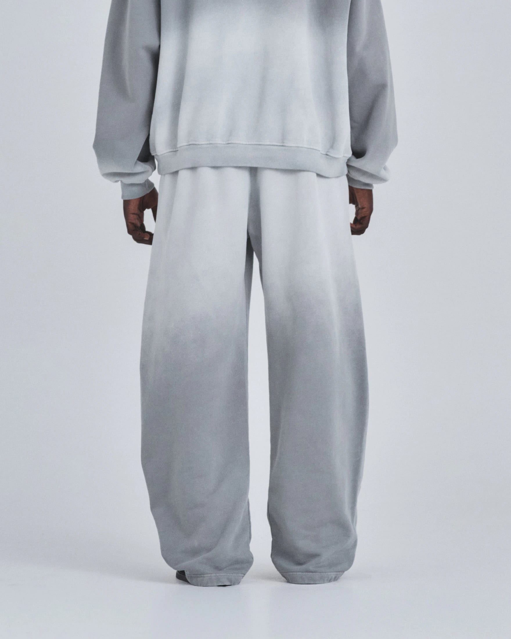 Holy Sate UNDGLD Barrel Sweatpant Faded Gray - imagen 5