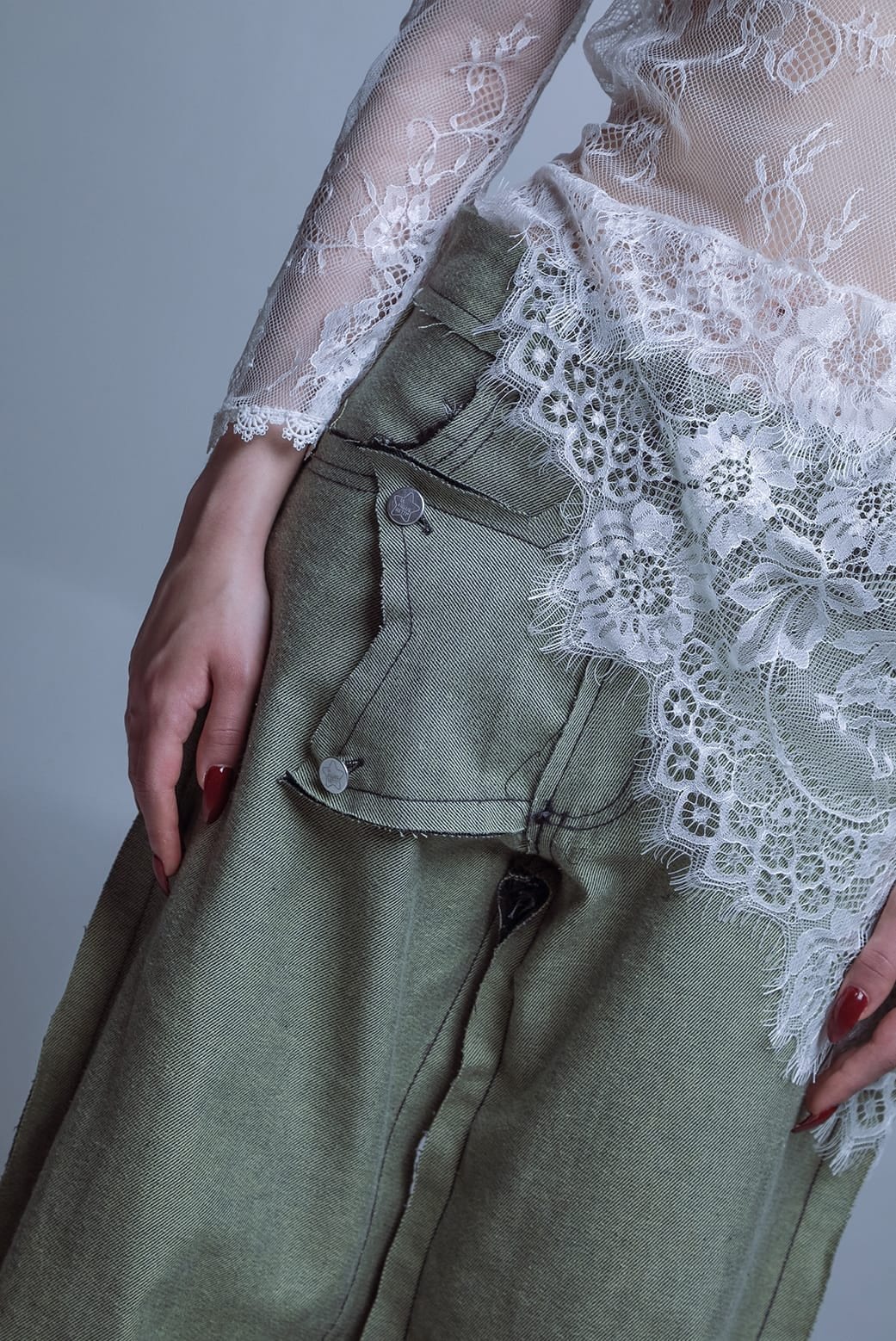 Unholy Lace Top - imagen 2