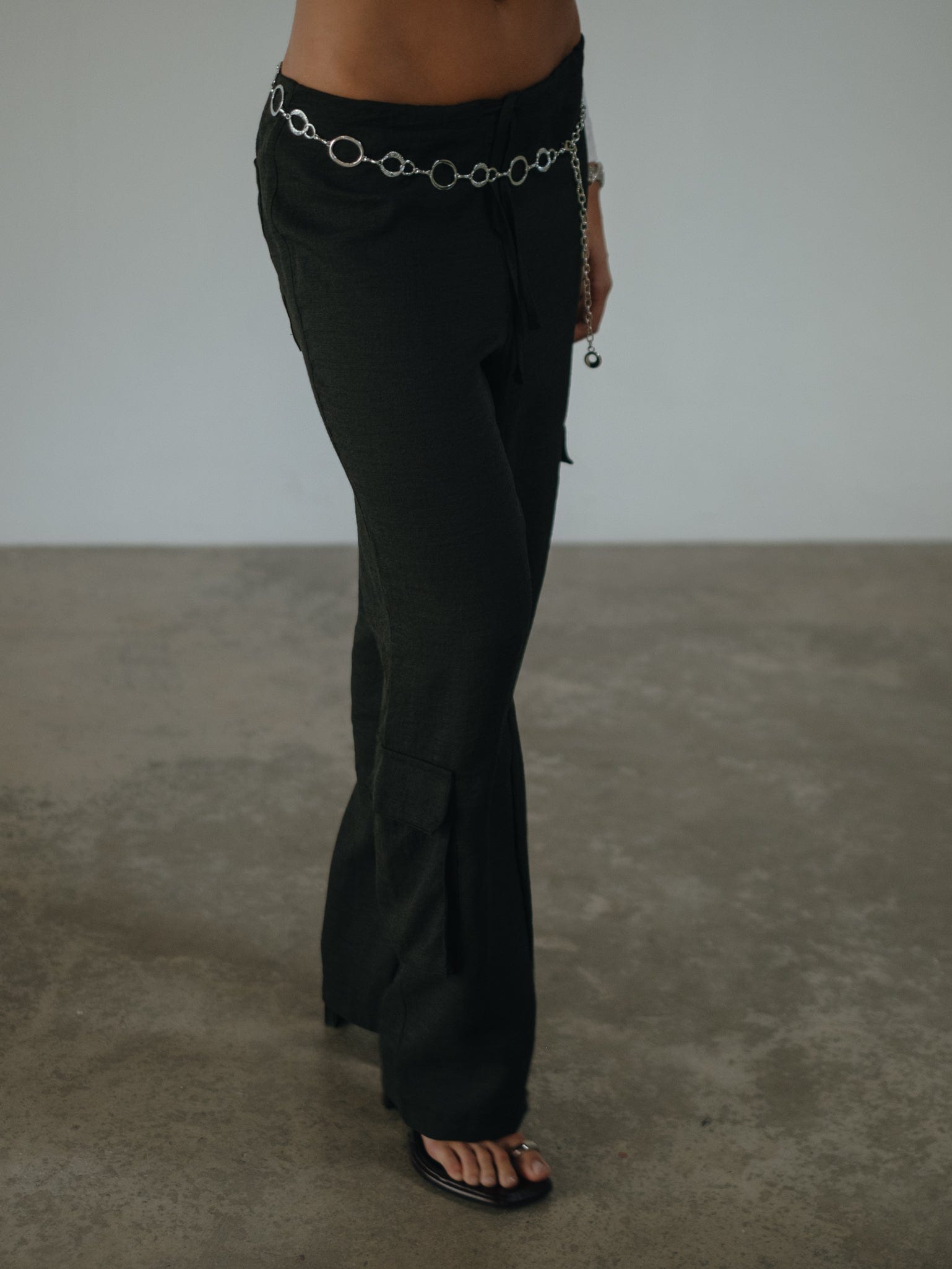 LIGHT CARGO PANT - BLACK - imagen 11