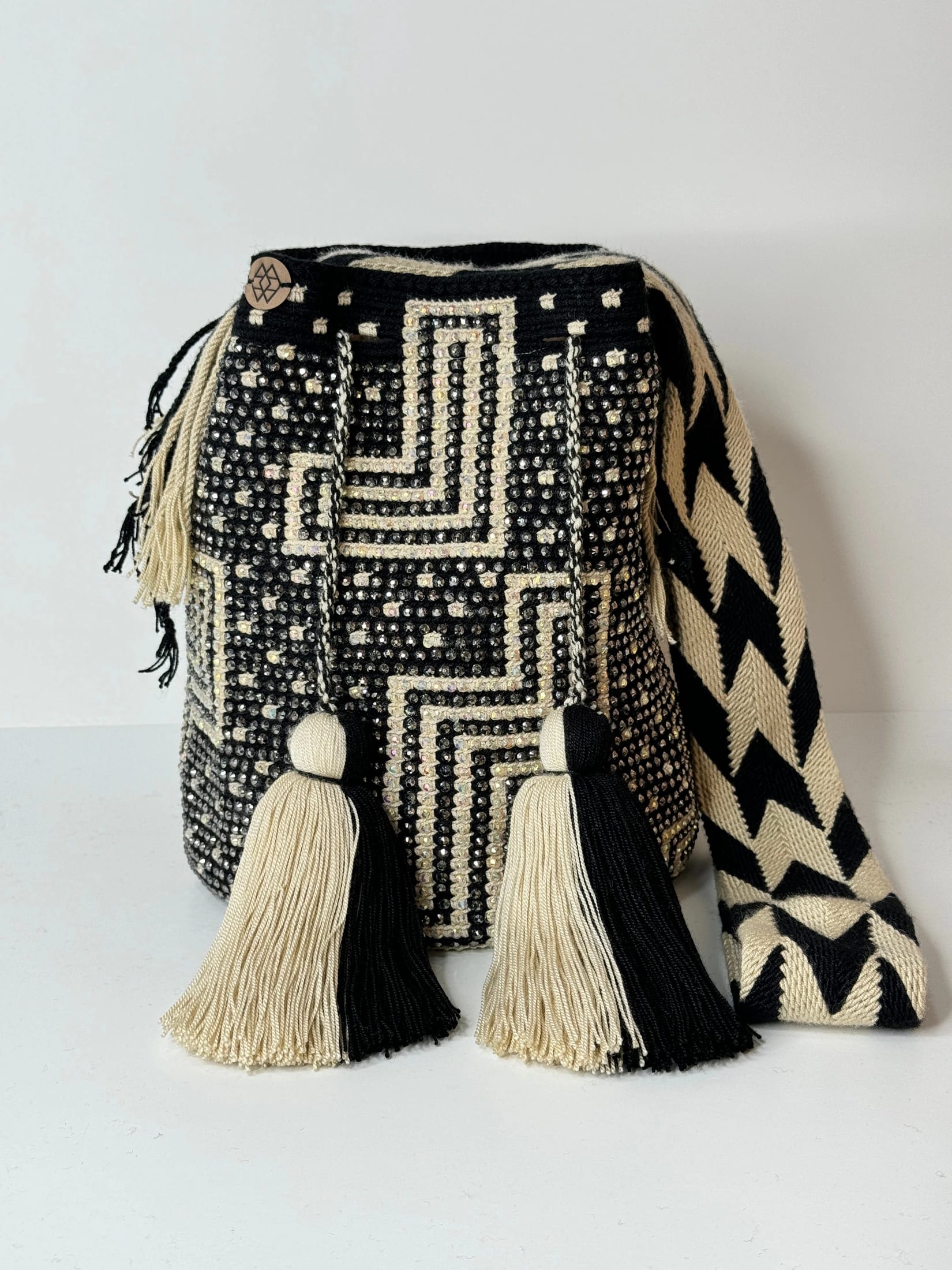 Mochila Luxury Summer Diseño En Pedrería - imagen 4