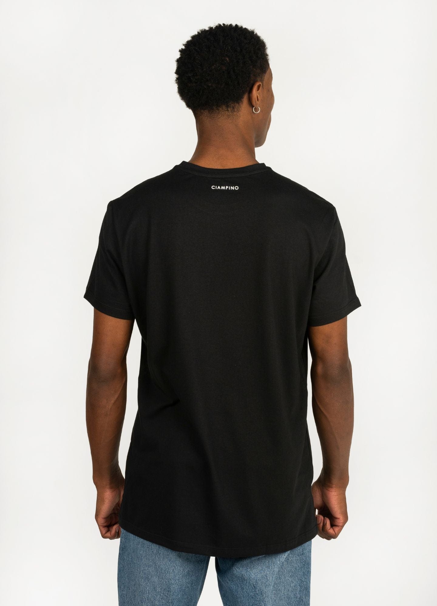 Basic Perezoso Camiseta Regular – Negra - imagen 2