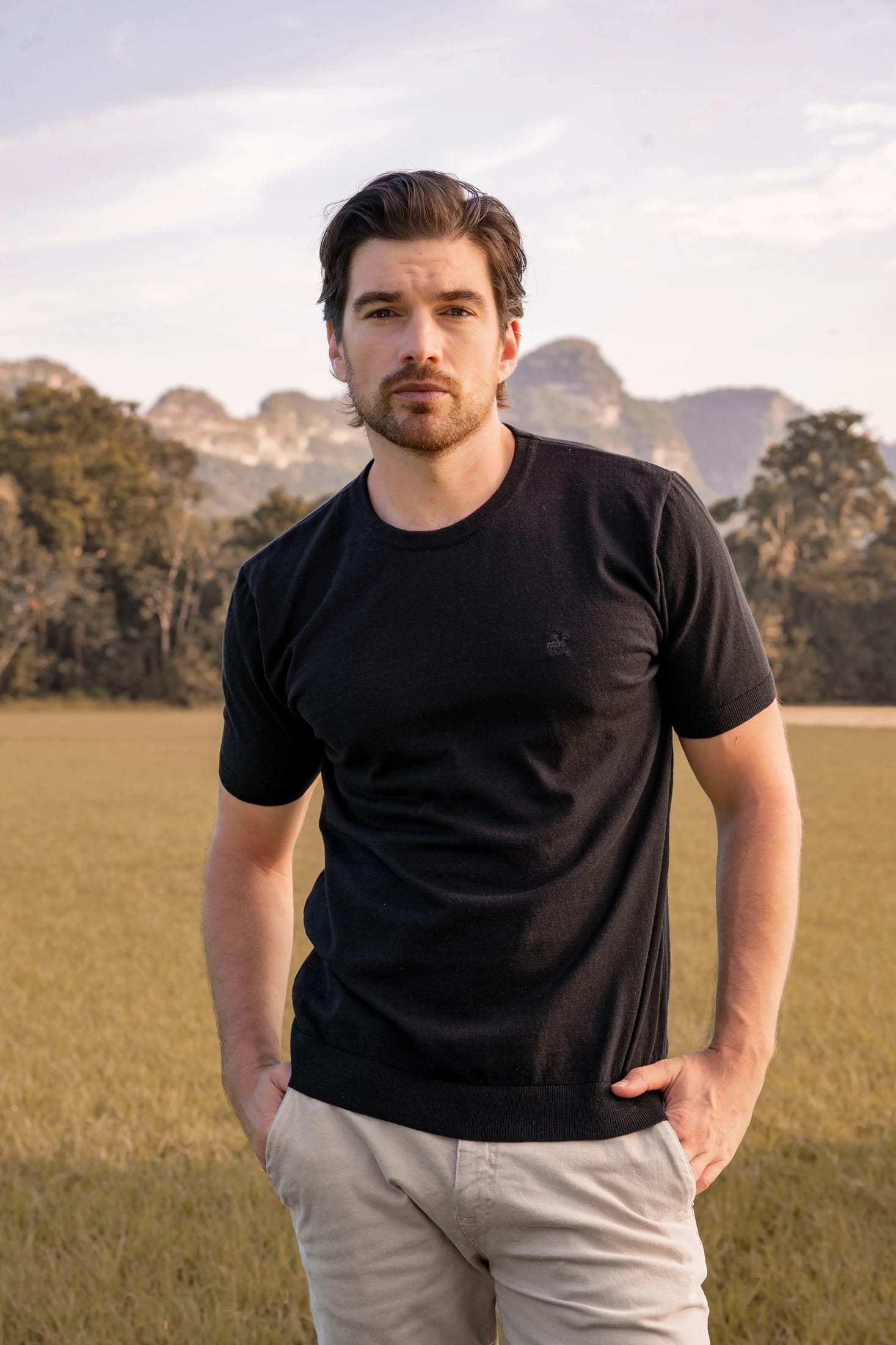 Camiseta Tejida Hombre Negro - imagen 3