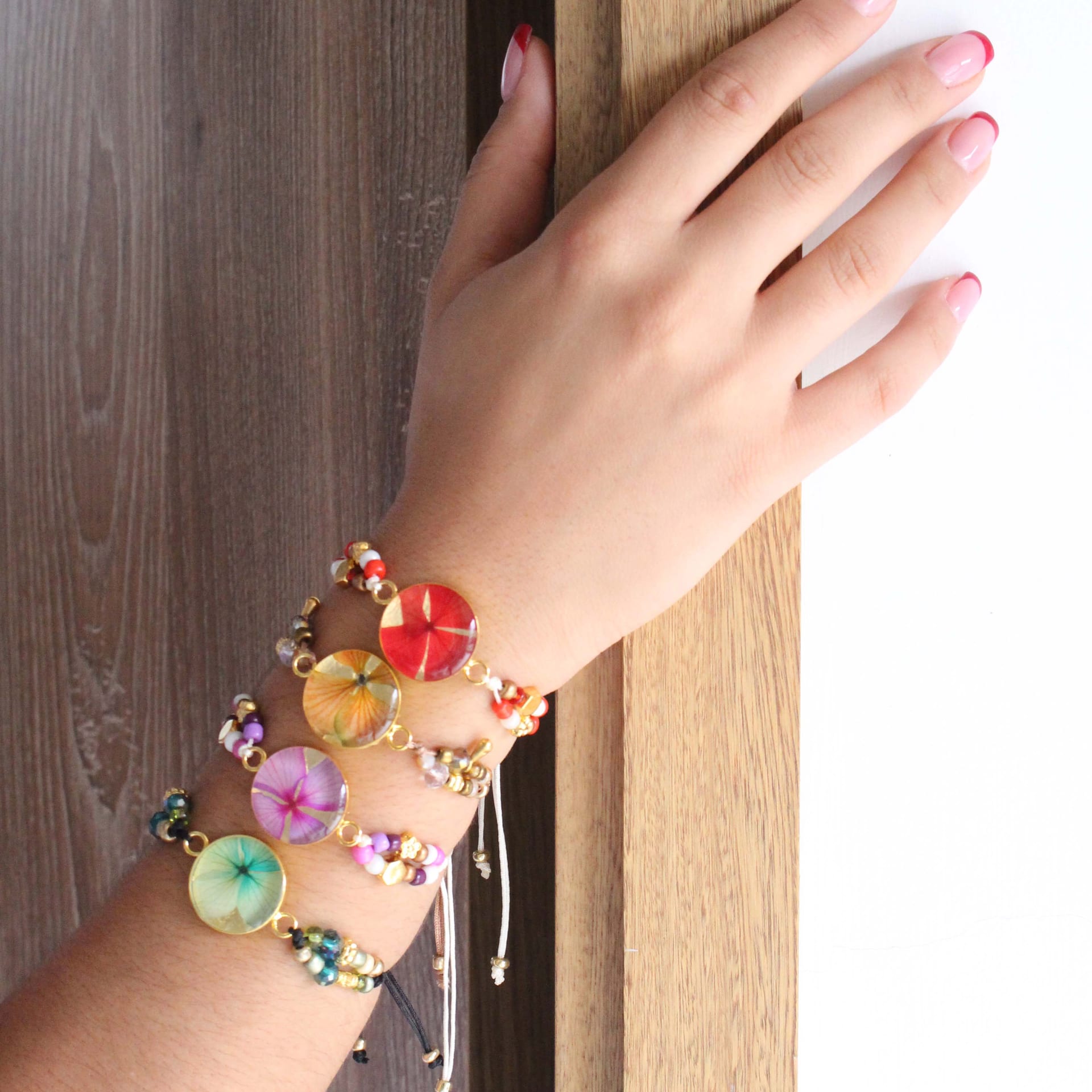 Pulsera tejida sencilla - imagen 1