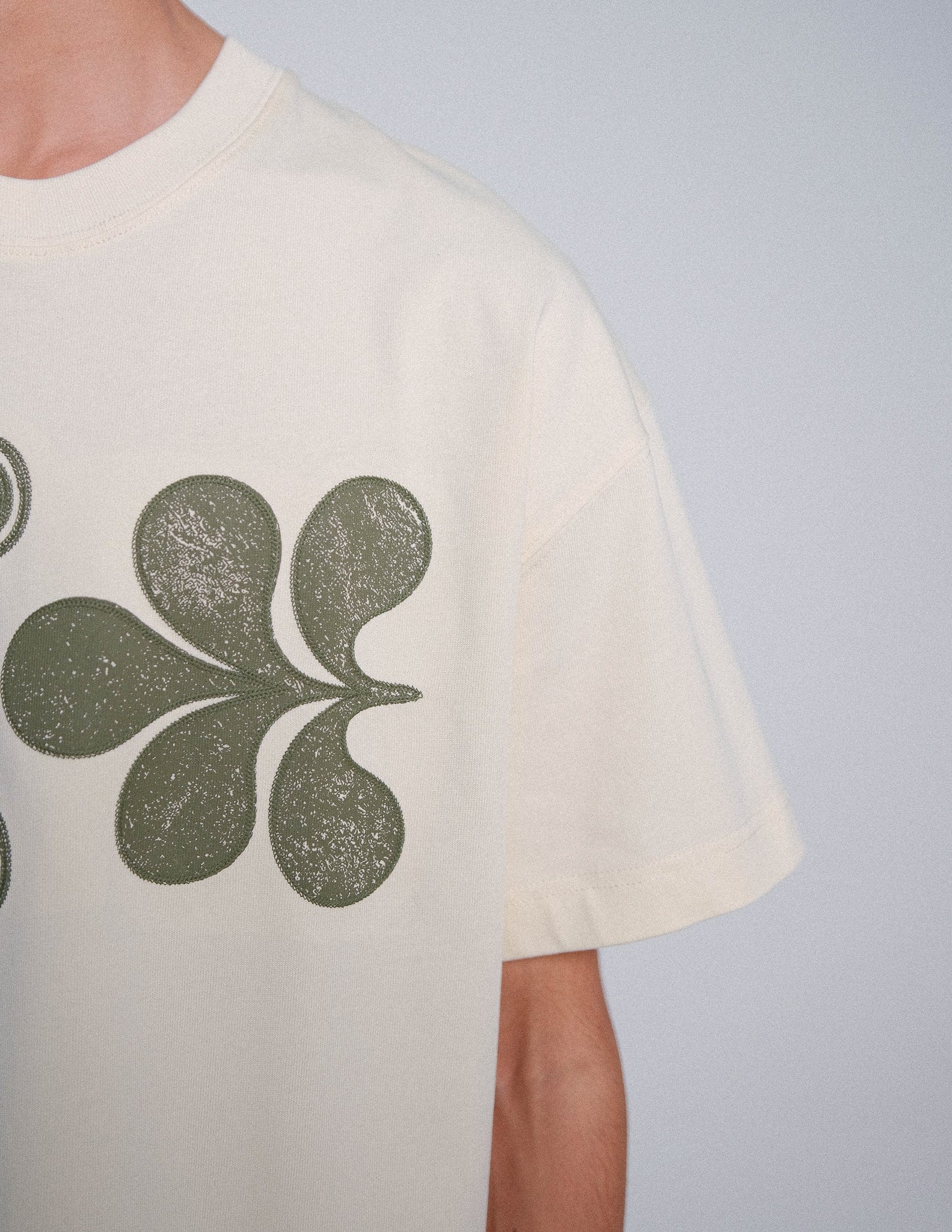 Camiseta floreciendo - imagen 6
