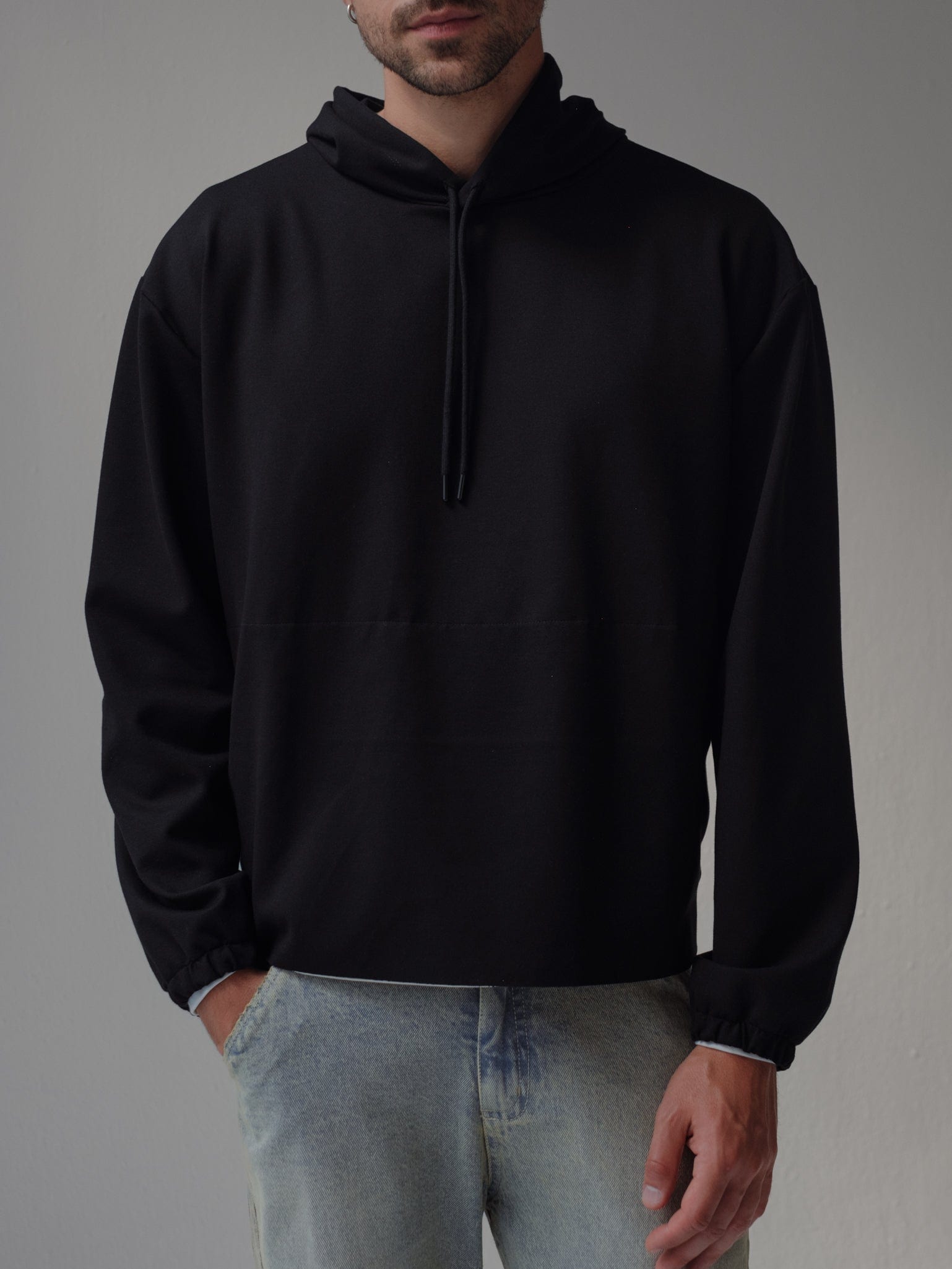 CUT CLEAN HOODIE - BLACK - imagen 3