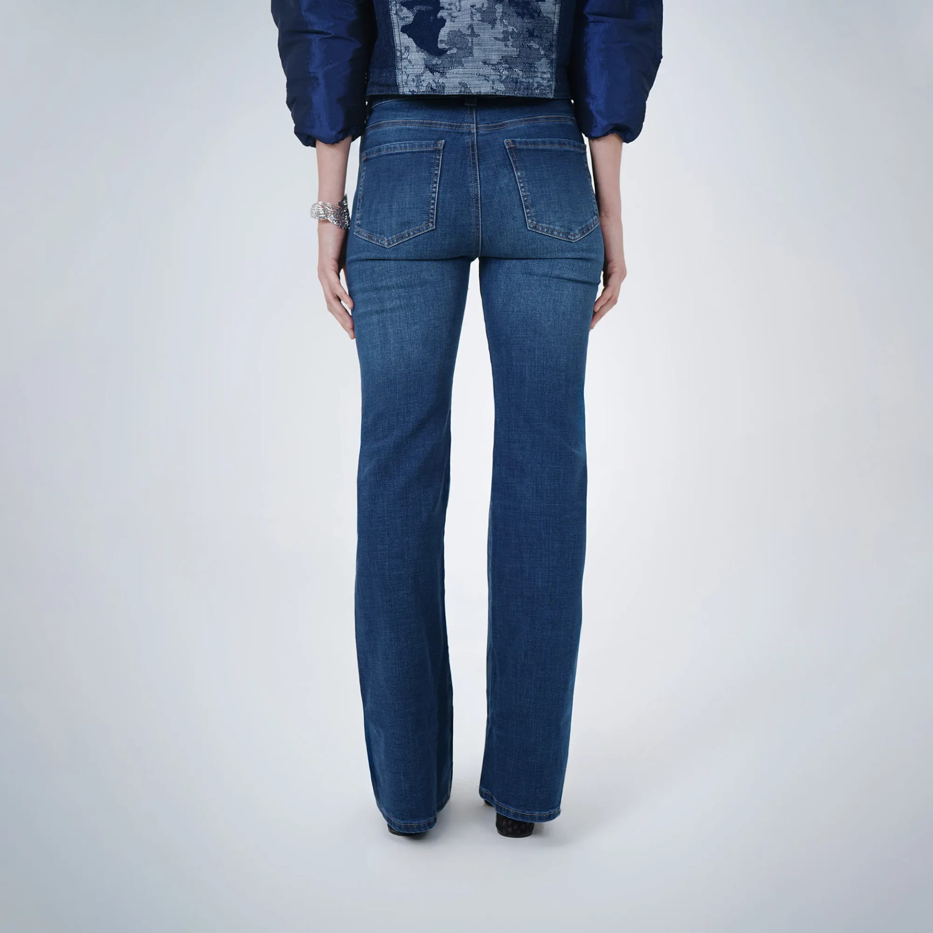Jean Mom Tiro Alto Bota Recta - imagen 4
