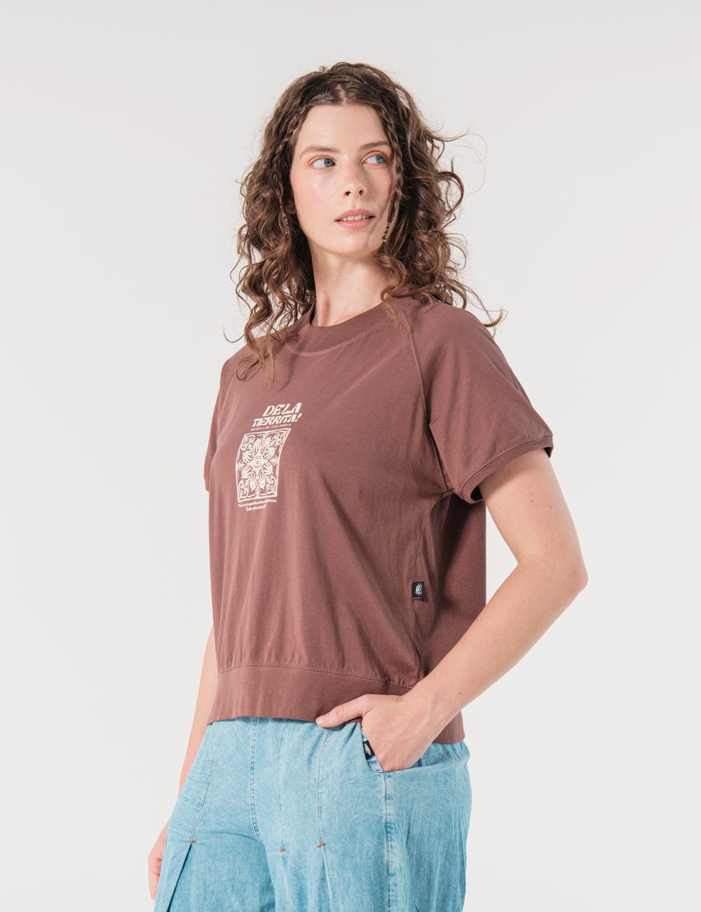 Camiseta Manga Ranglan Siembra Chocolate Mujer - imagen 5