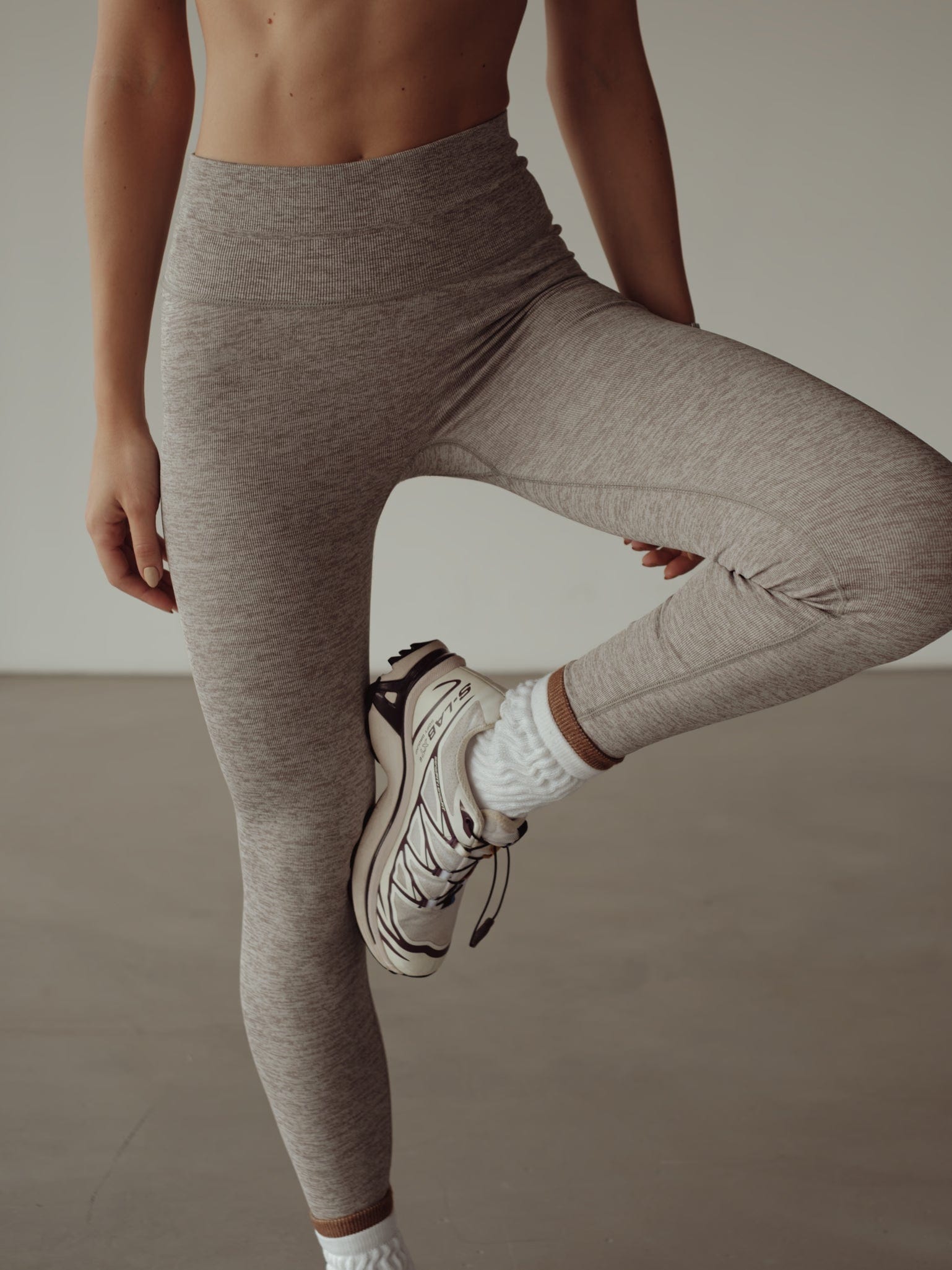 SHAPER SEAMLESS LEGGINGS - CHIPS - imagen 8