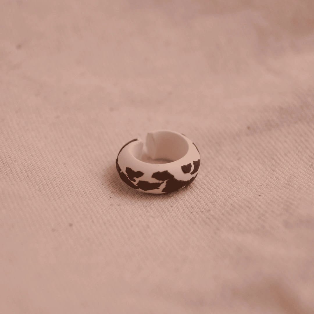 Earcuff Bold Cow Print - imagen 3