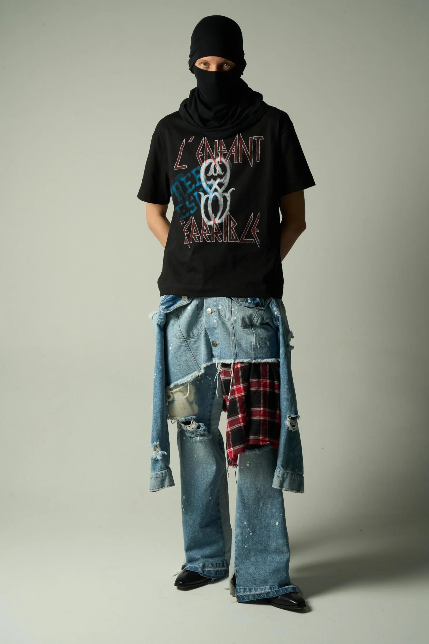 L'ENFANT MONOGRAM BLACK T-SHIRT - imagen 6