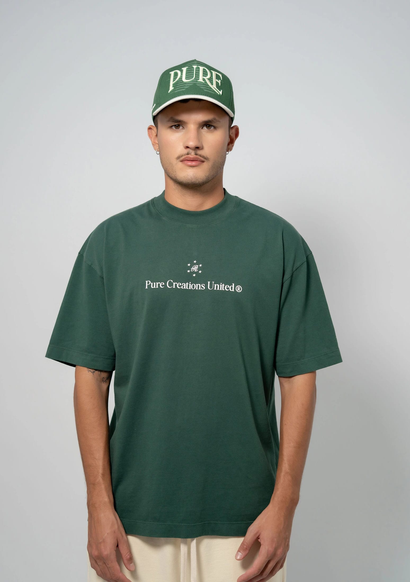 Still Hungry Gloves T-Shirt - imagen 1