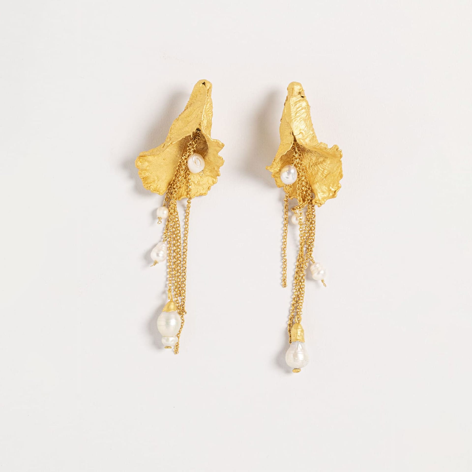 ARETES LABELLUM CON CADENAS Y PERLAS - imagen 1