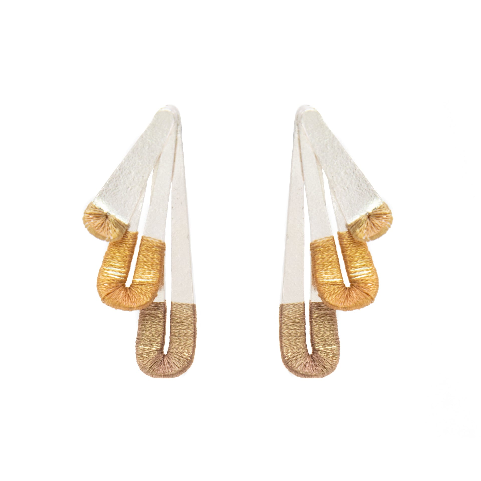 Trio Woven Wing Earrings - imagen 3
