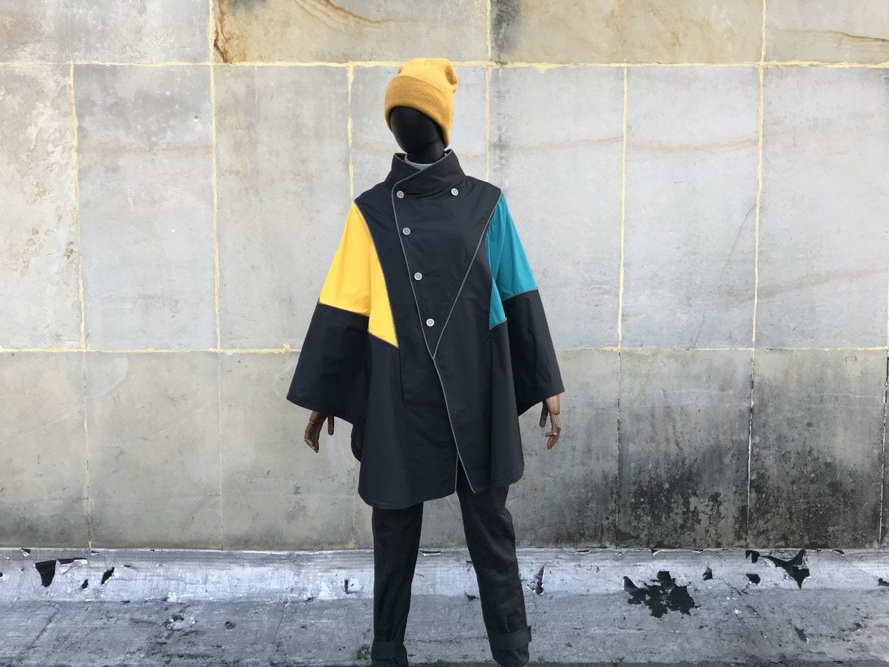 Poncho KP-49 - imagen 2